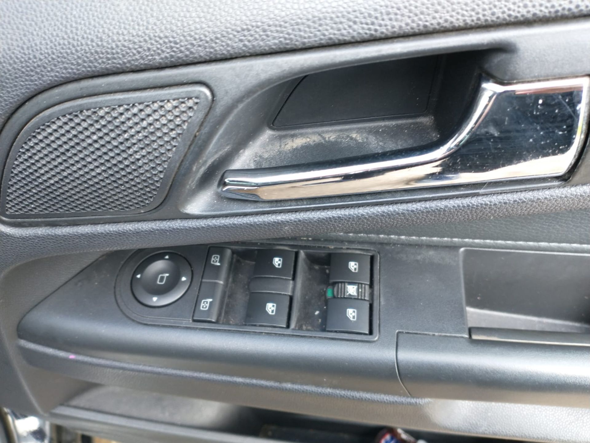 2011 Vauxhall Zafira Elite Cdti 1.7 5Dr MPV - Image 3 of 16