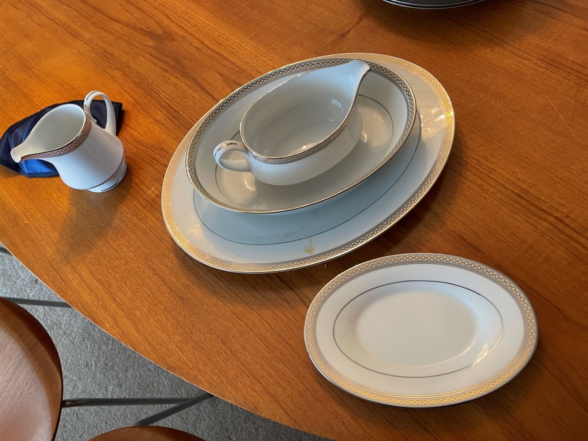 1 x Noritake Tea Service -  From An Exclusive Property In Leeds - No VAT on the Hammer - CL648 - - Image 32 of 32