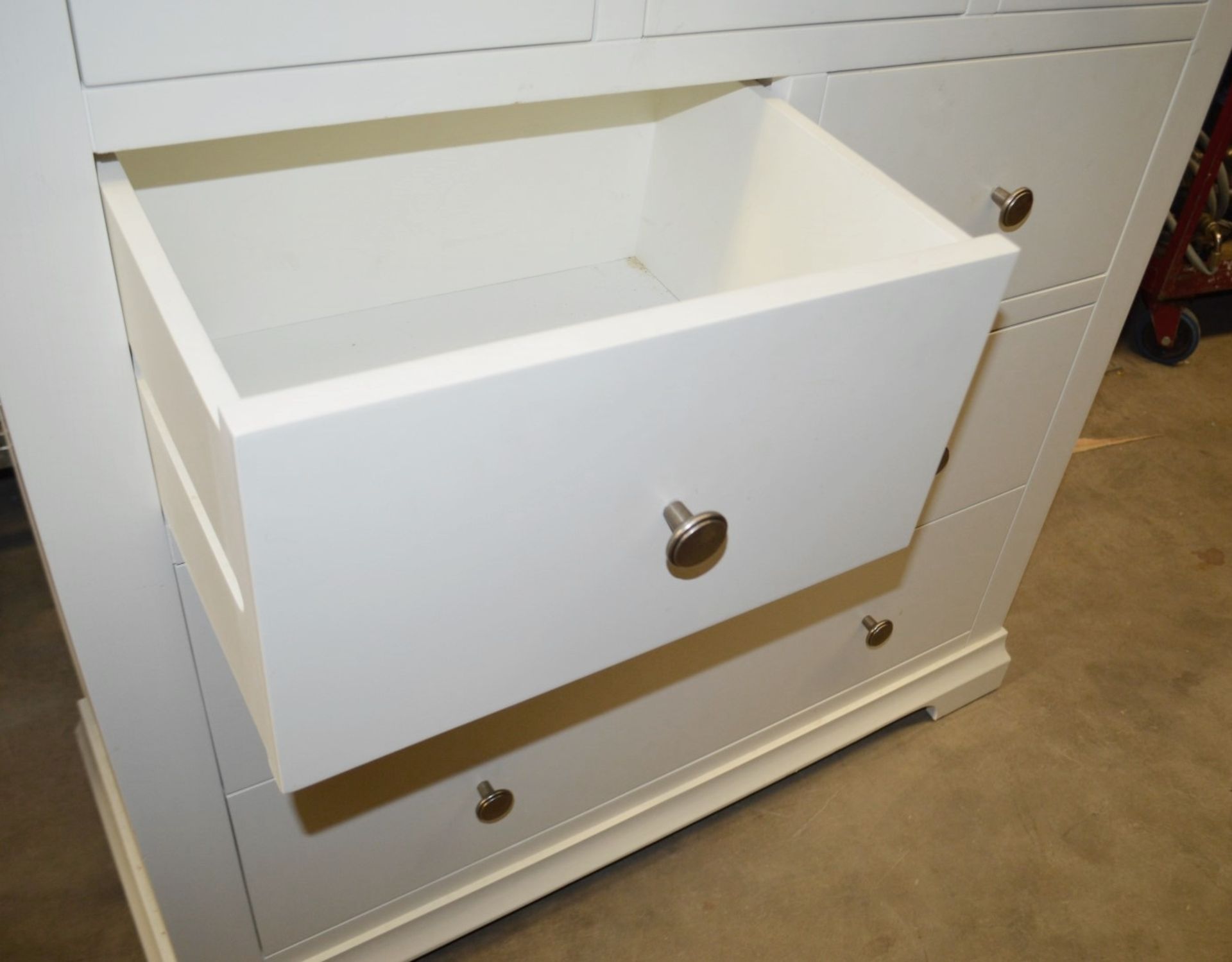 1 x Tall Drawer Unit In Cream - From An Exclusive Property In Hale Barns - Dimensions: 105 x 42 x - Image 3 of 6