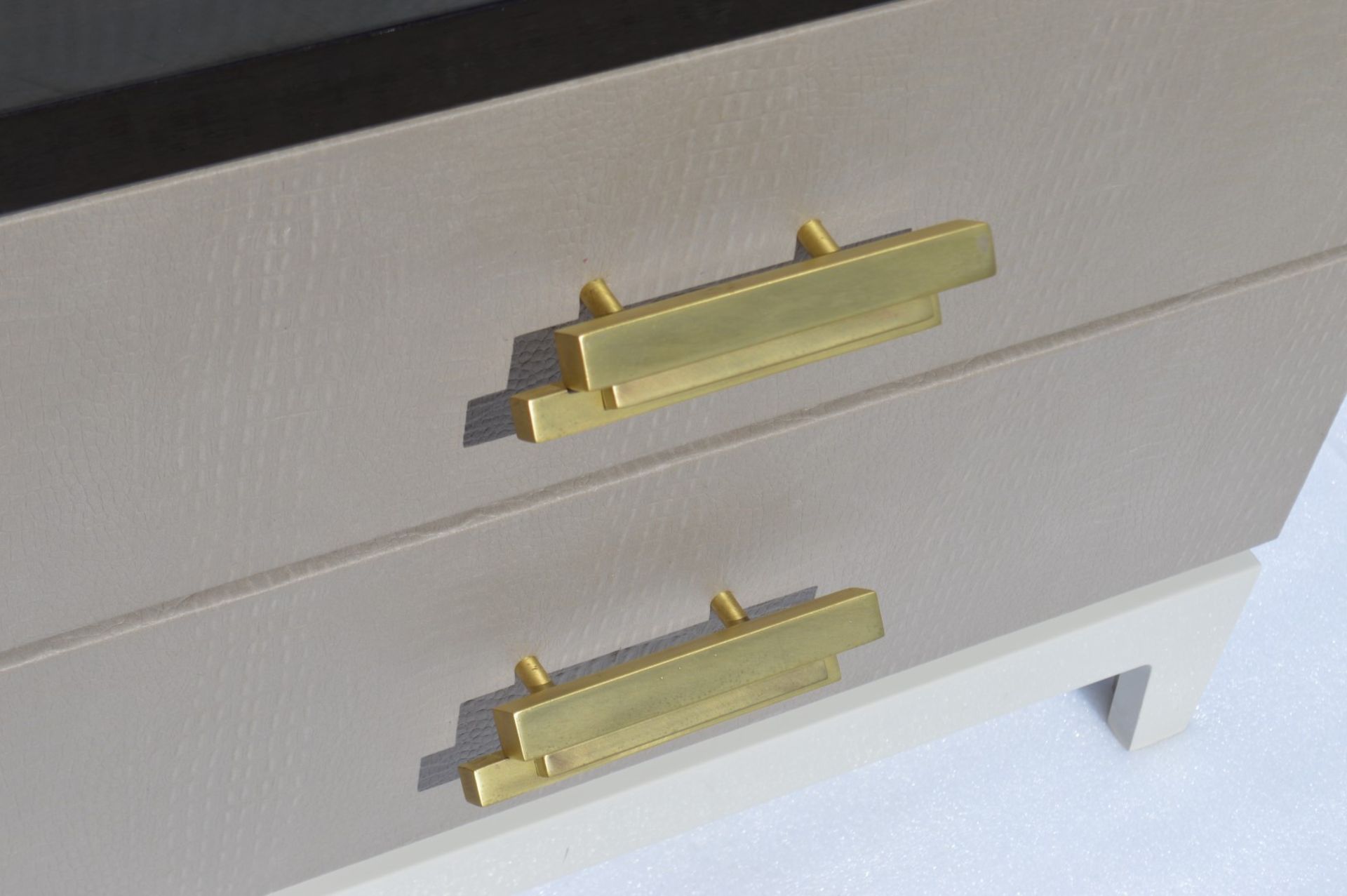 1 x Designer 2-Drawer Small Bedside Unit (Black/gold) With Crocodile Effect Drawers, Ornate Handles - Image 2 of 7