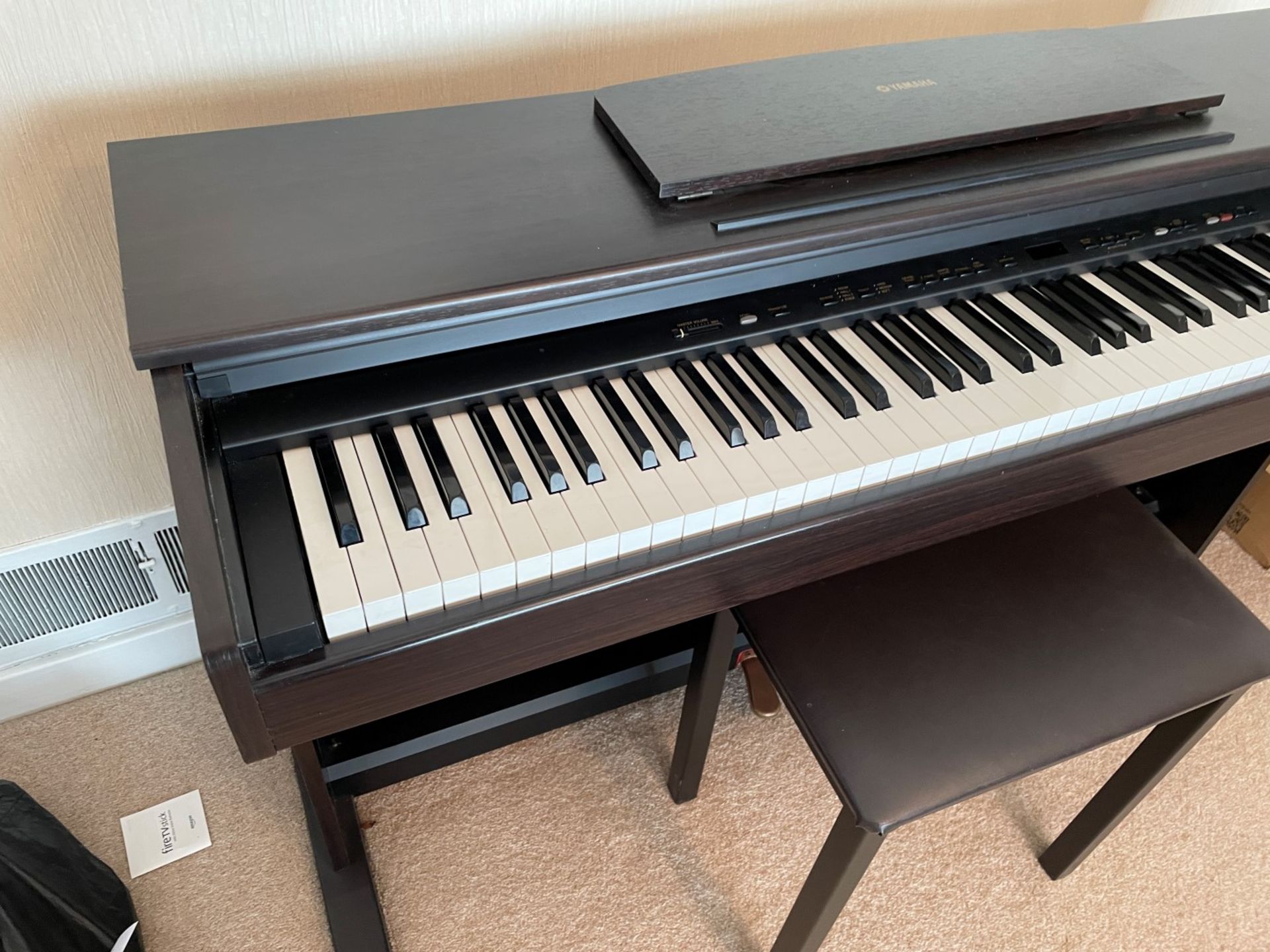 1 x YAMAHA YDP-101 Digital Piano / Organ - From An Exclusive Property In Leeds - No VAT on the - Image 2 of 4