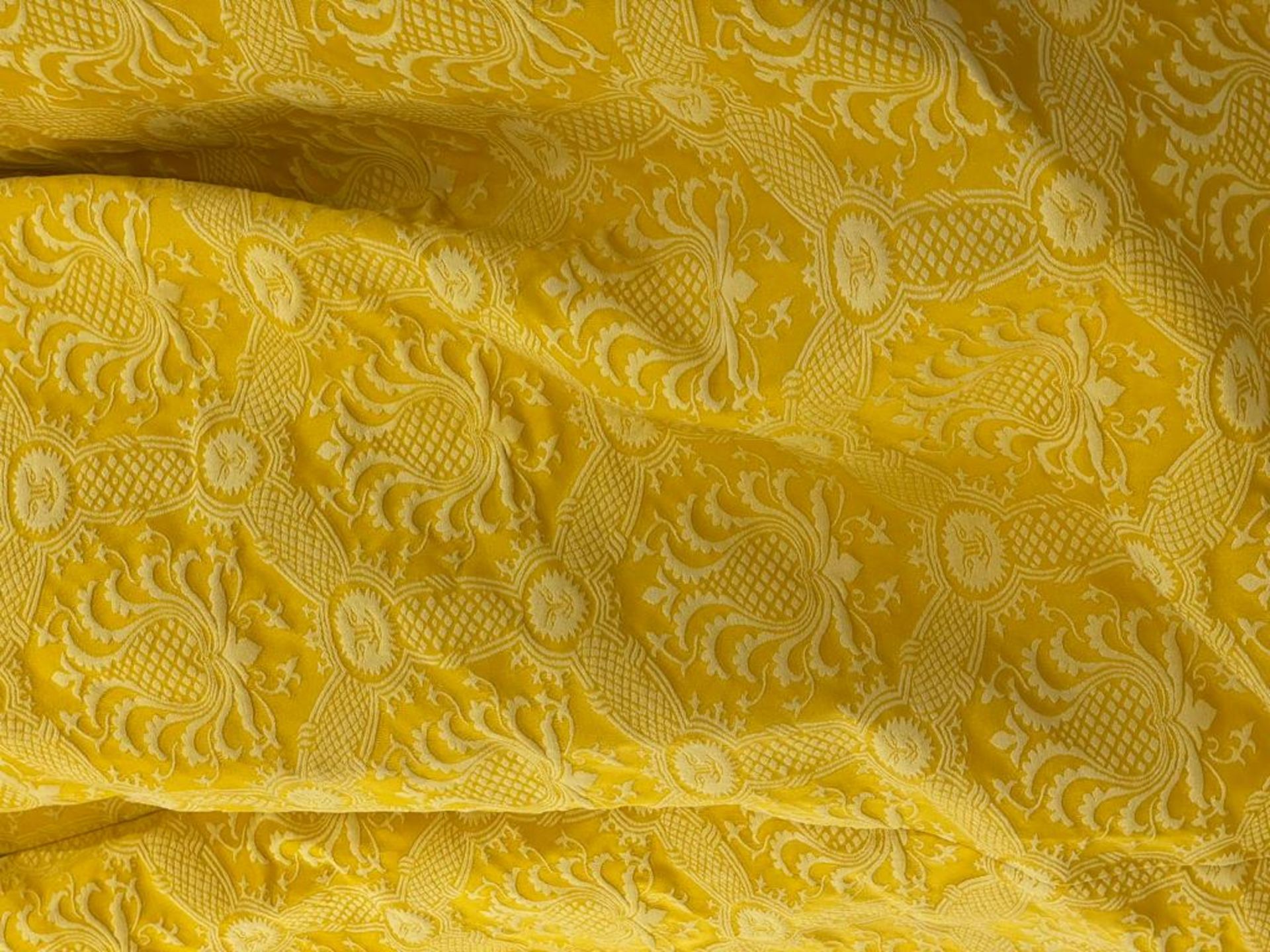 1 x Pair of Embroided Fabric Curtains With Liner - Features a Sun God Design in Yellow - NO VAT ON - Image 10 of 11