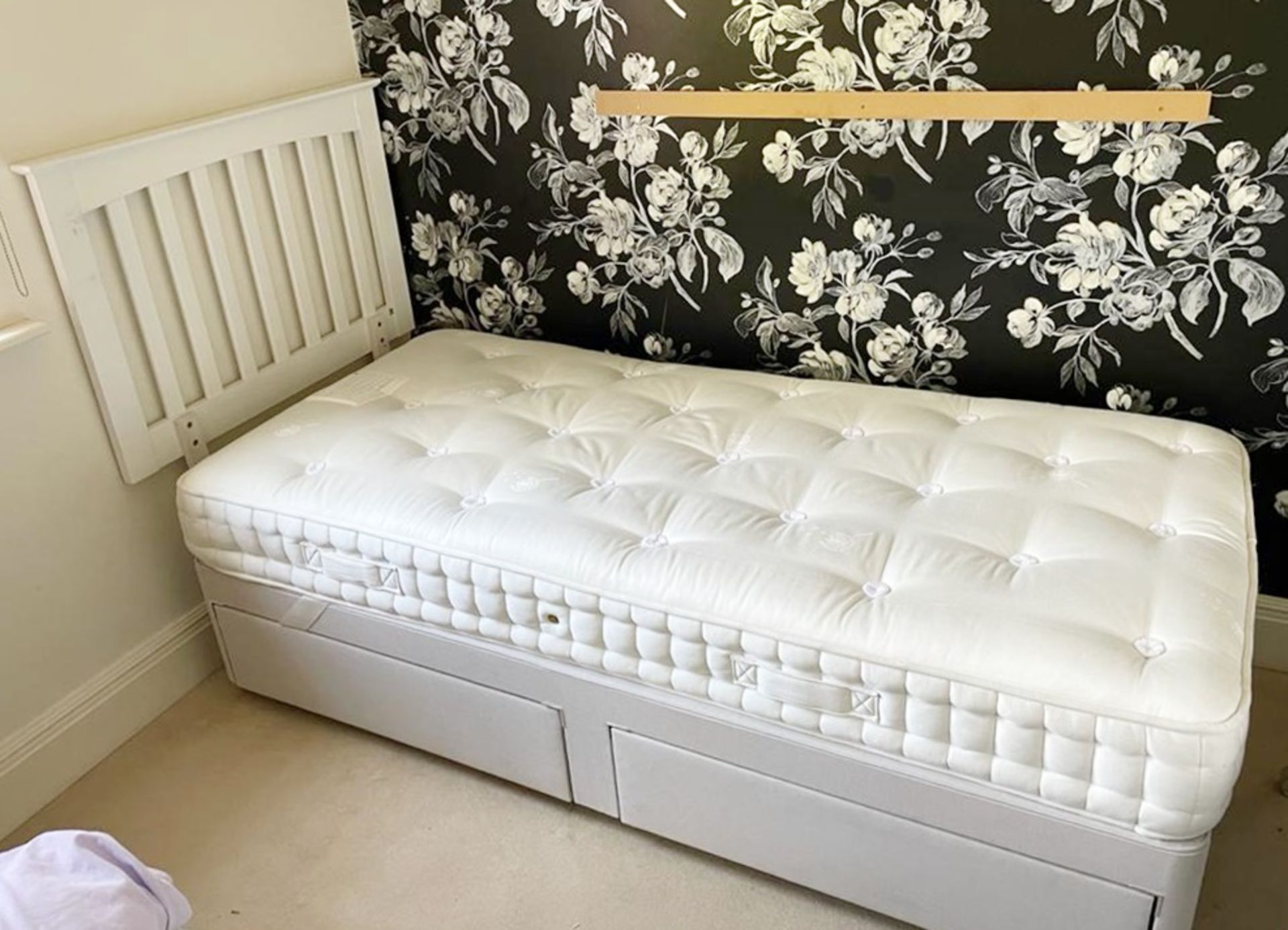 1 x Single Divan Bed With John Lewis Mattress, Headboard and Underbed Storage - CL650 - NO VAT ON TH - Image 4 of 5