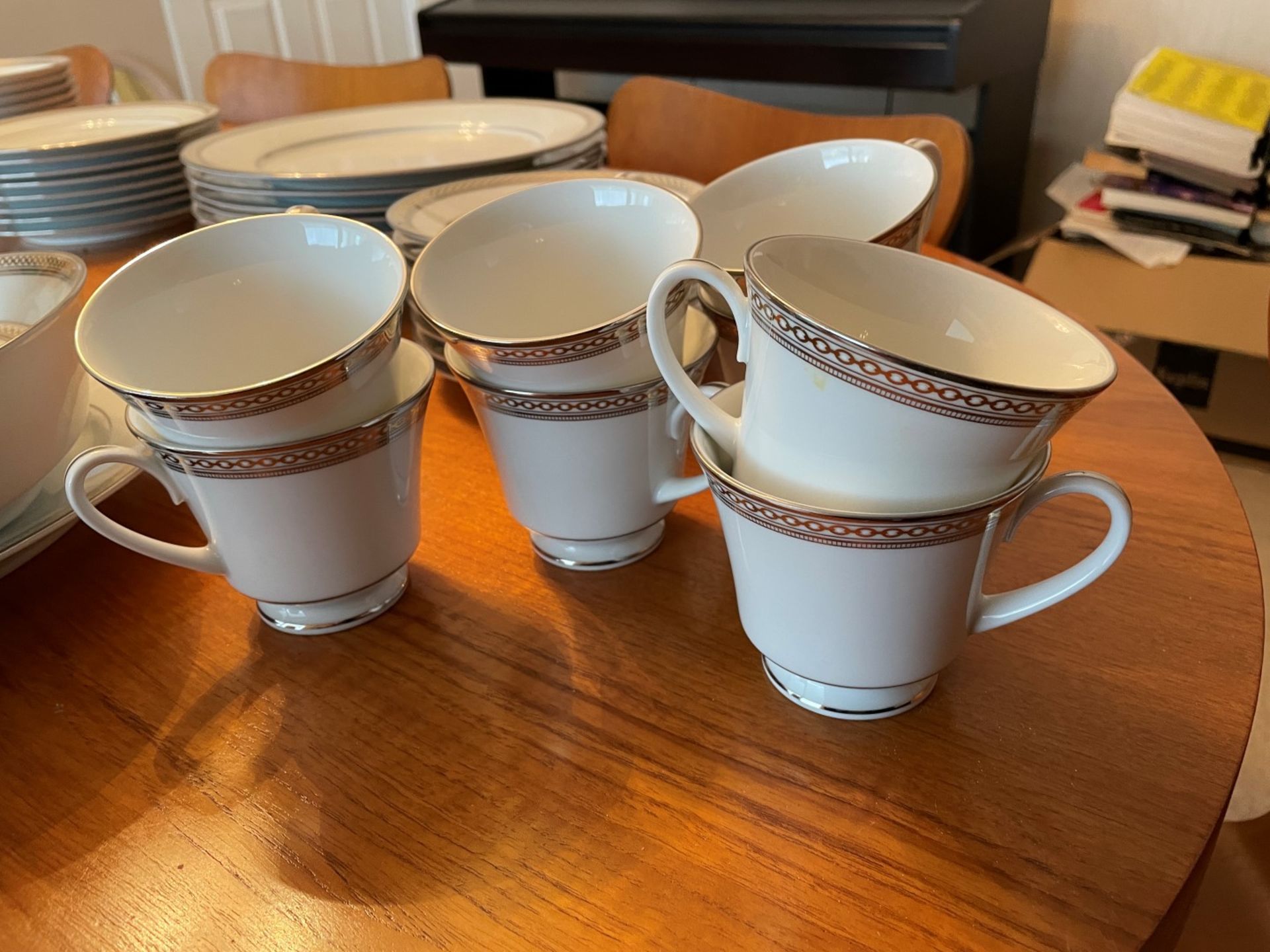 1 x Noritake Tea Service -  From An Exclusive Property In Leeds - No VAT on the Hammer - CL648 - - Image 13 of 32