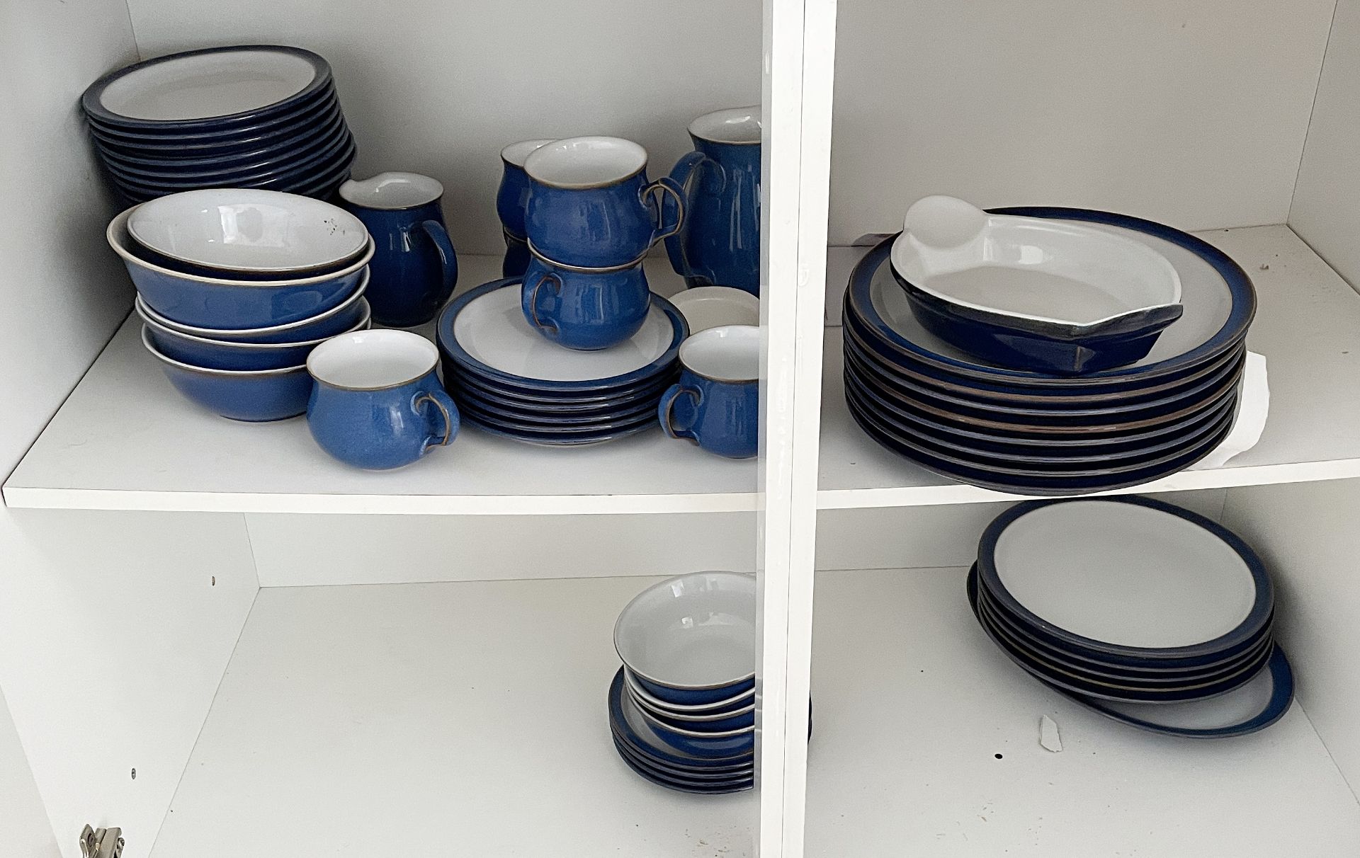 60 x Pieces Of Assorted Premium DENBY Imperial Blue Crockery Tableware - From An Exclusive - Image 2 of 3