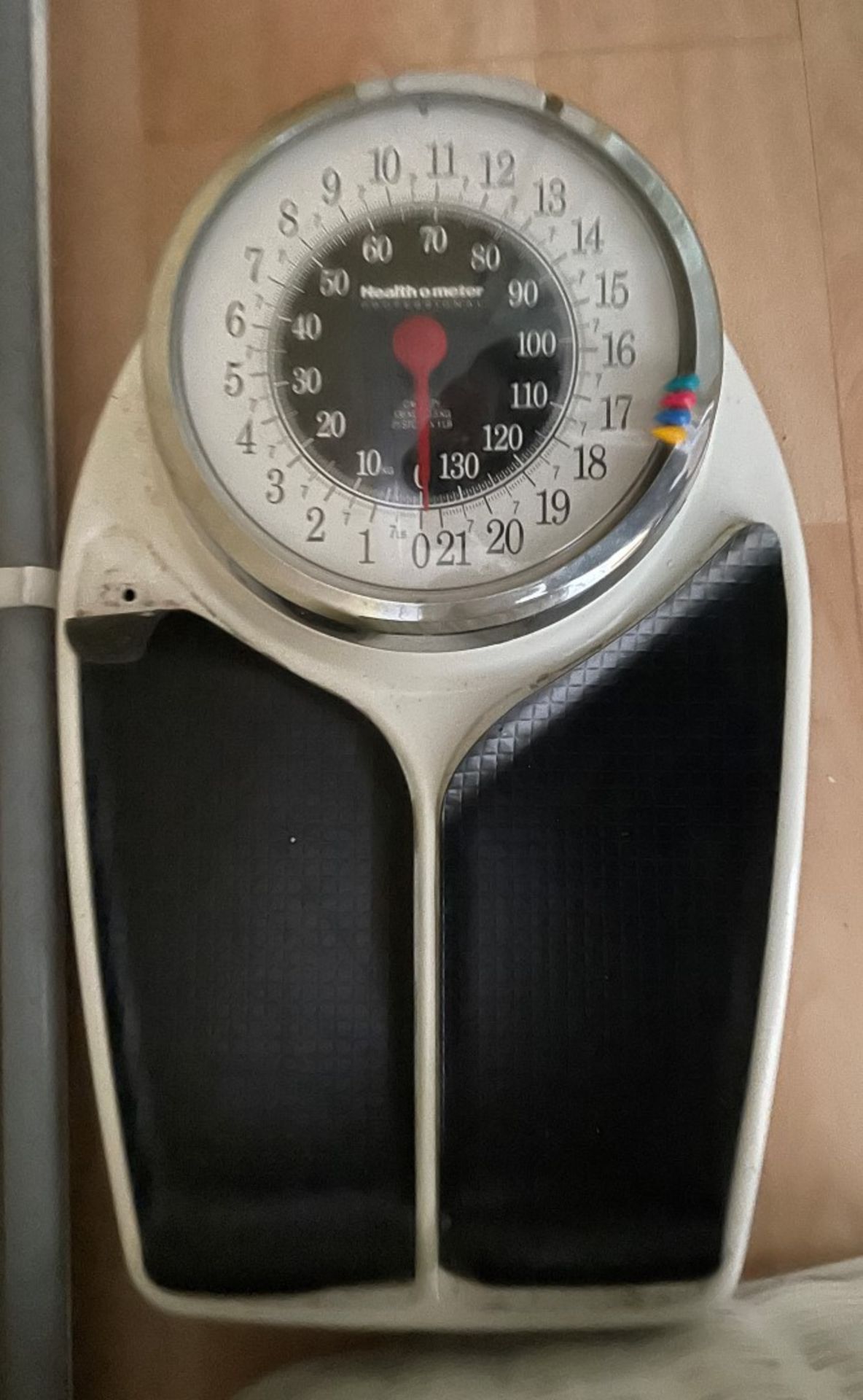 1 x Set Of Vintage Health-O-Meter Professional Scales - From An Exclusive Property In Leeds - No VAT - Image 2 of 3