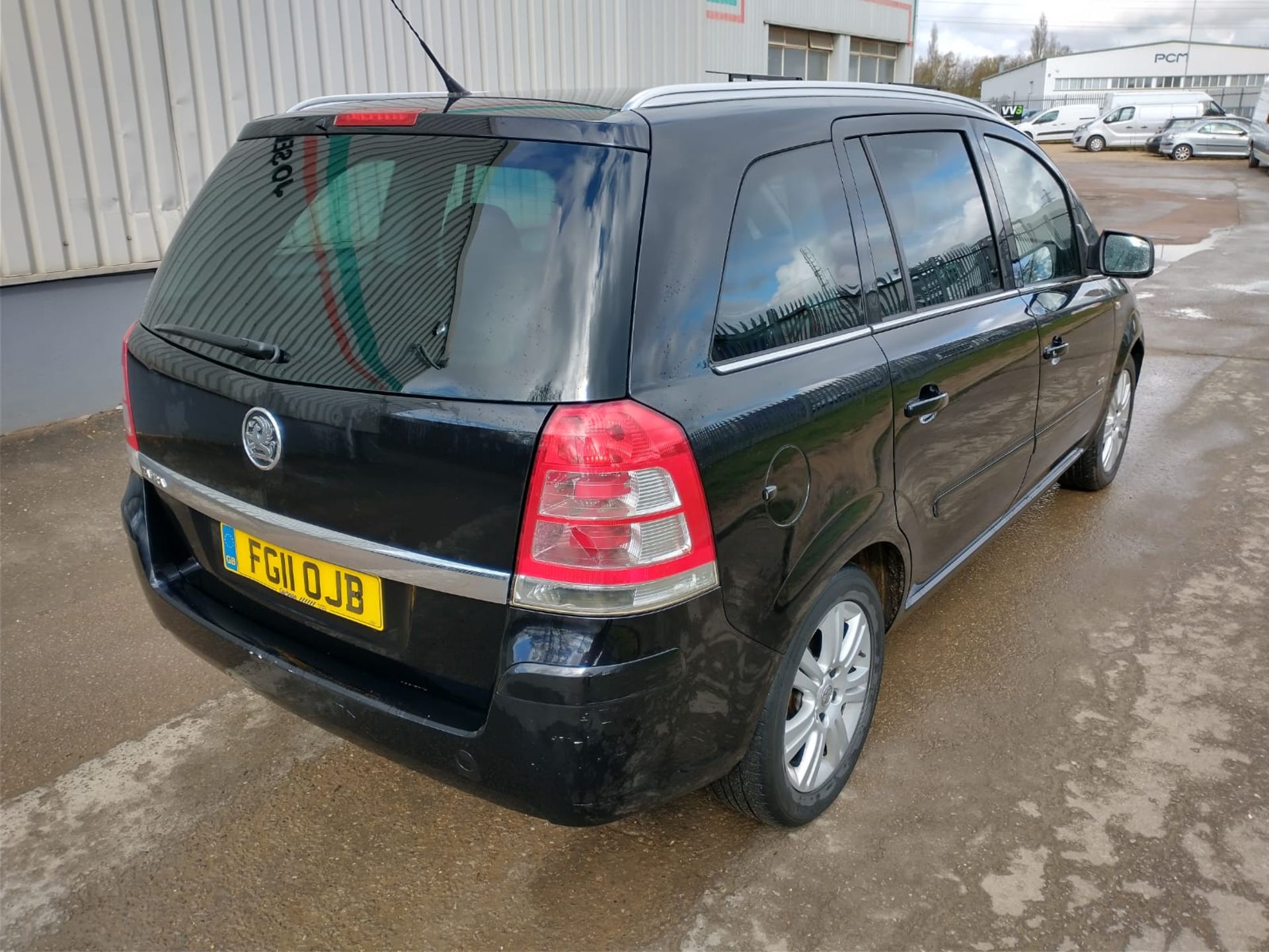 2011 Vauxhall Zafira Elite Cdti 1.7 5Dr MPV - Image 7 of 16