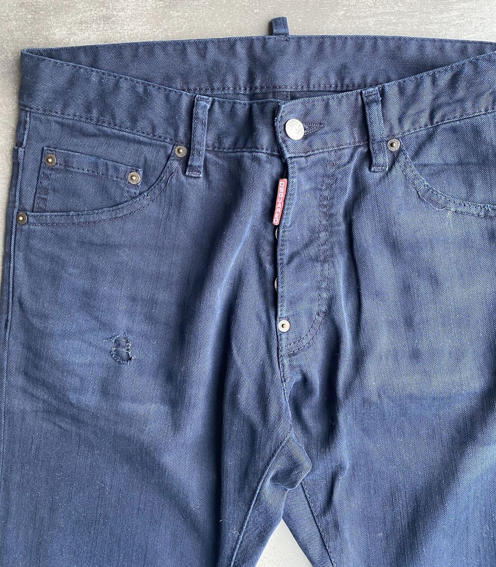 1 x Pair Of Men's Genuine Dsquared2 Designer Jeans In Navy - Waist Size: UK 30 / ITALY 46 - Preowned - Image 6 of 6
