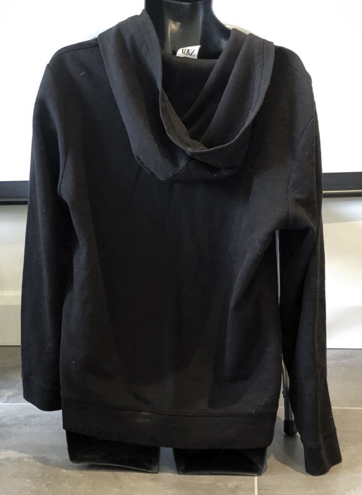 1 x Men's Genuine Zara Zipped Hoodie - Size (EU/UK): XL/XL - Preowned - Ref: JS191 - NO VAT ON THE - Image 3 of 4