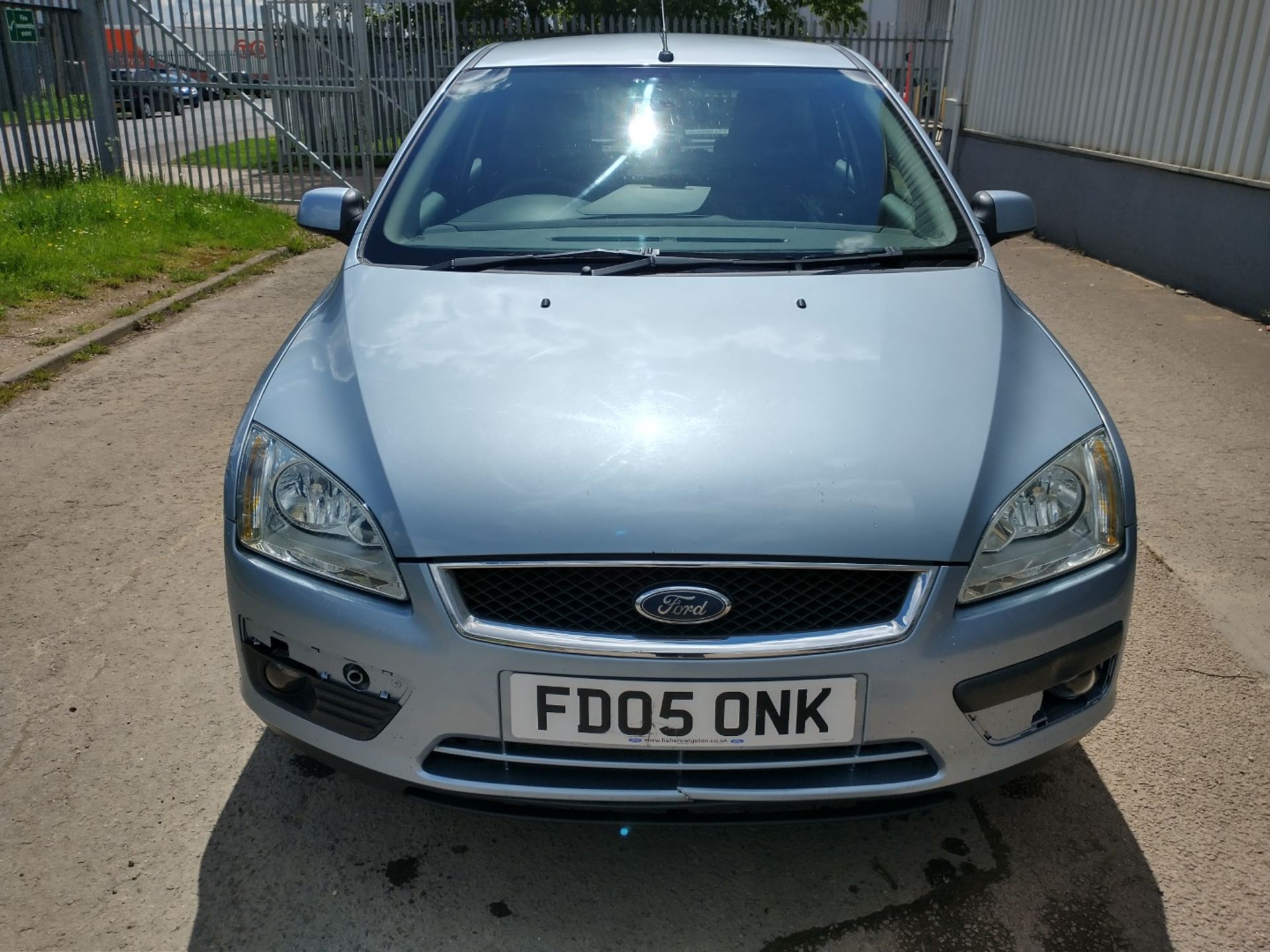 2005 Ford Focus Ghia T 5dr Hatchback - CL505 - NO VAT ON THE HAMMER - Location: Corby - Image 4 of 20