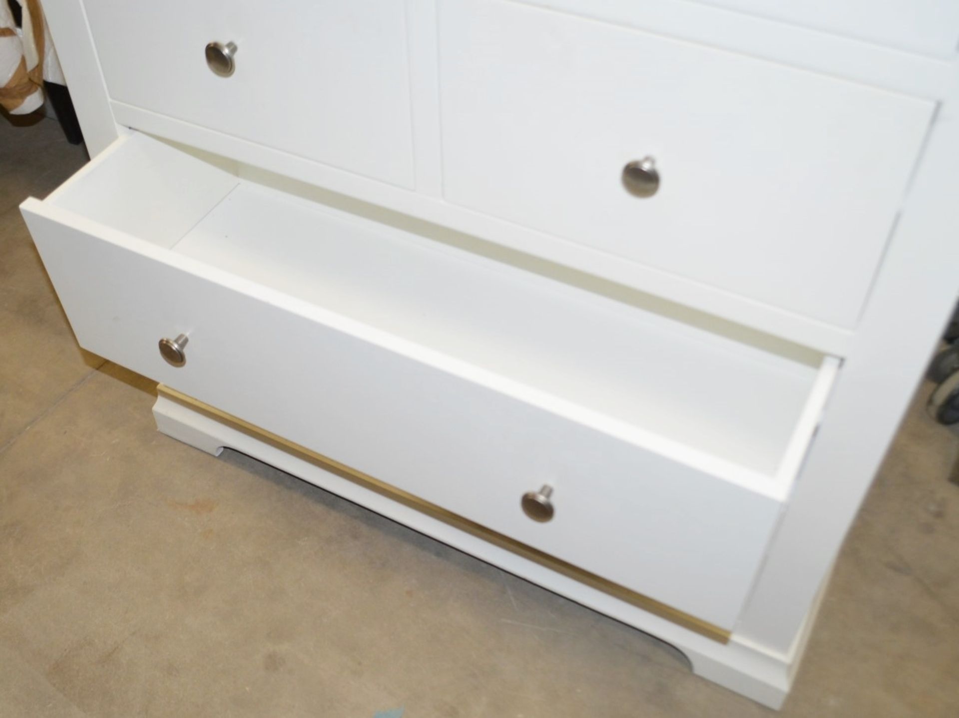 1 x Tall Drawer Unit In Cream - From An Exclusive Property In Hale Barns - Dimensions: 105 x 42 x - Image 4 of 6