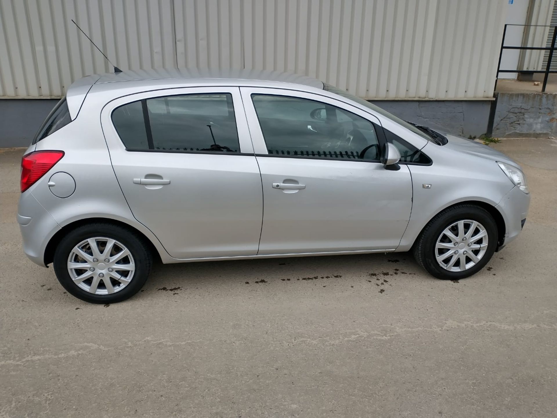 2008 Vauxhall Corsa 1.2 CDTI Club A/C 5Dr hatchback - Image 7 of 15