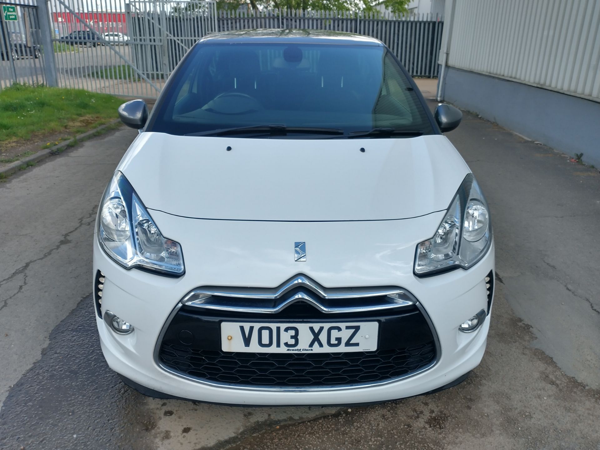 2013 Citroen DS3 Dstyle + E- HDI - CL505 - NO VAT ON THE HAMMER - Location: Corby - Image 13 of 17