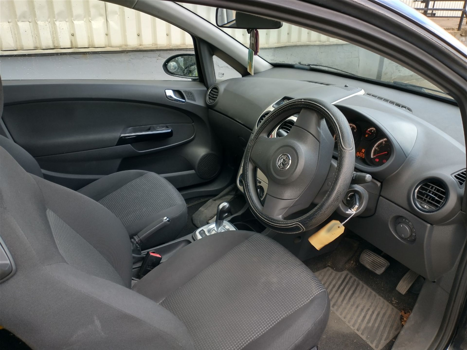 2007 Vauxhall Corsa Life Automatic - CL505 - NO VAT ON THE HAMMER - Location: Corby - Image 15 of 16