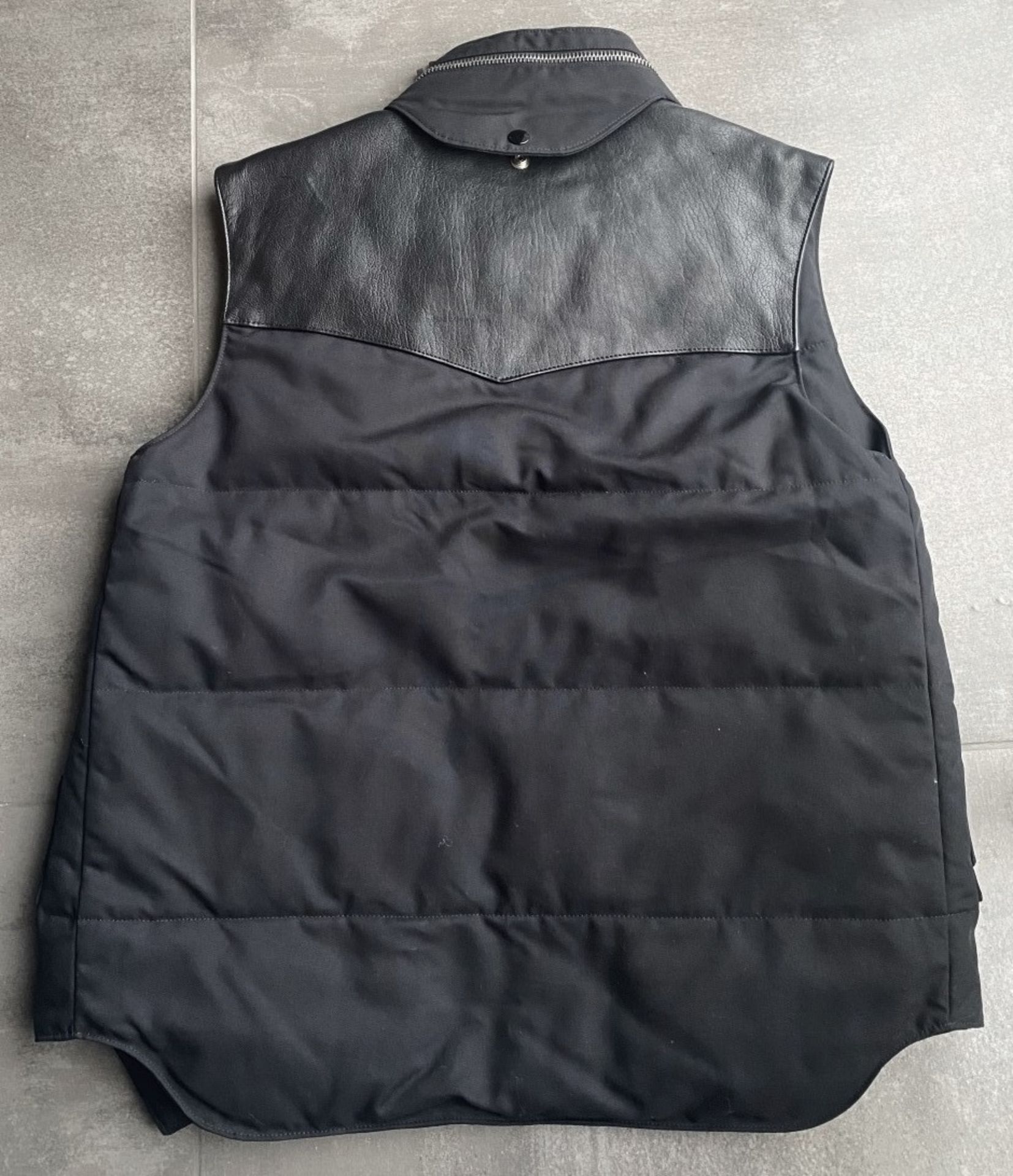1 x Men's Genuine Yves Saint Laurant Gillet / Body Warmer In Black With Leather Panelling - Image 5 of 8
