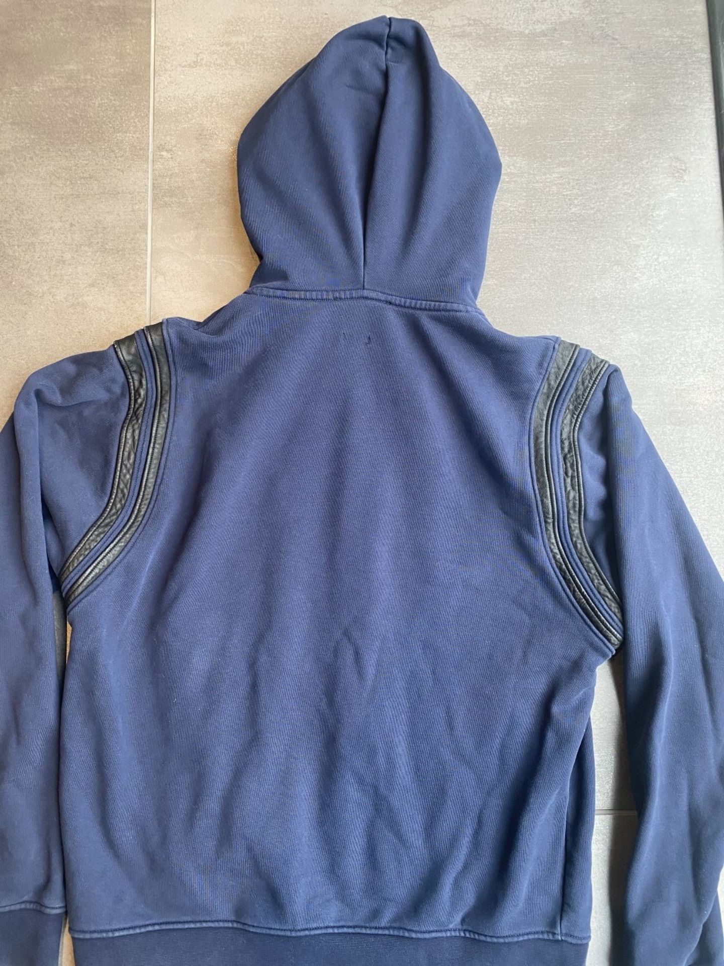 1 x Men's Genuine The Kooples Tracksuit In Navy - Size: Medium - Preowned In Worn - Image 5 of 12