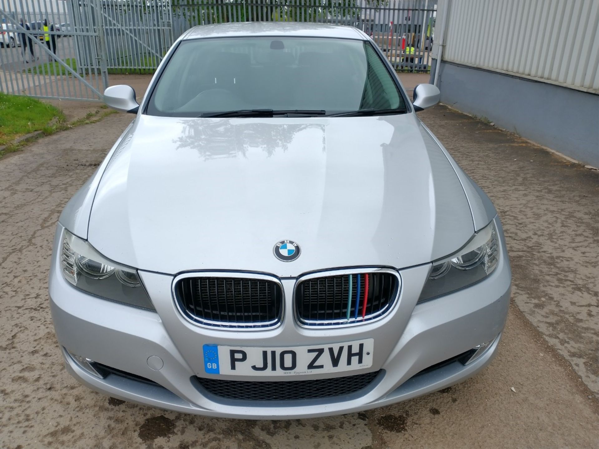 2010 BMW 316D ES 5dr Saloon 2.0 Diesel - CL505 - NO VAT ON THE HAMMER - Location: Corby - Image 3 of 18