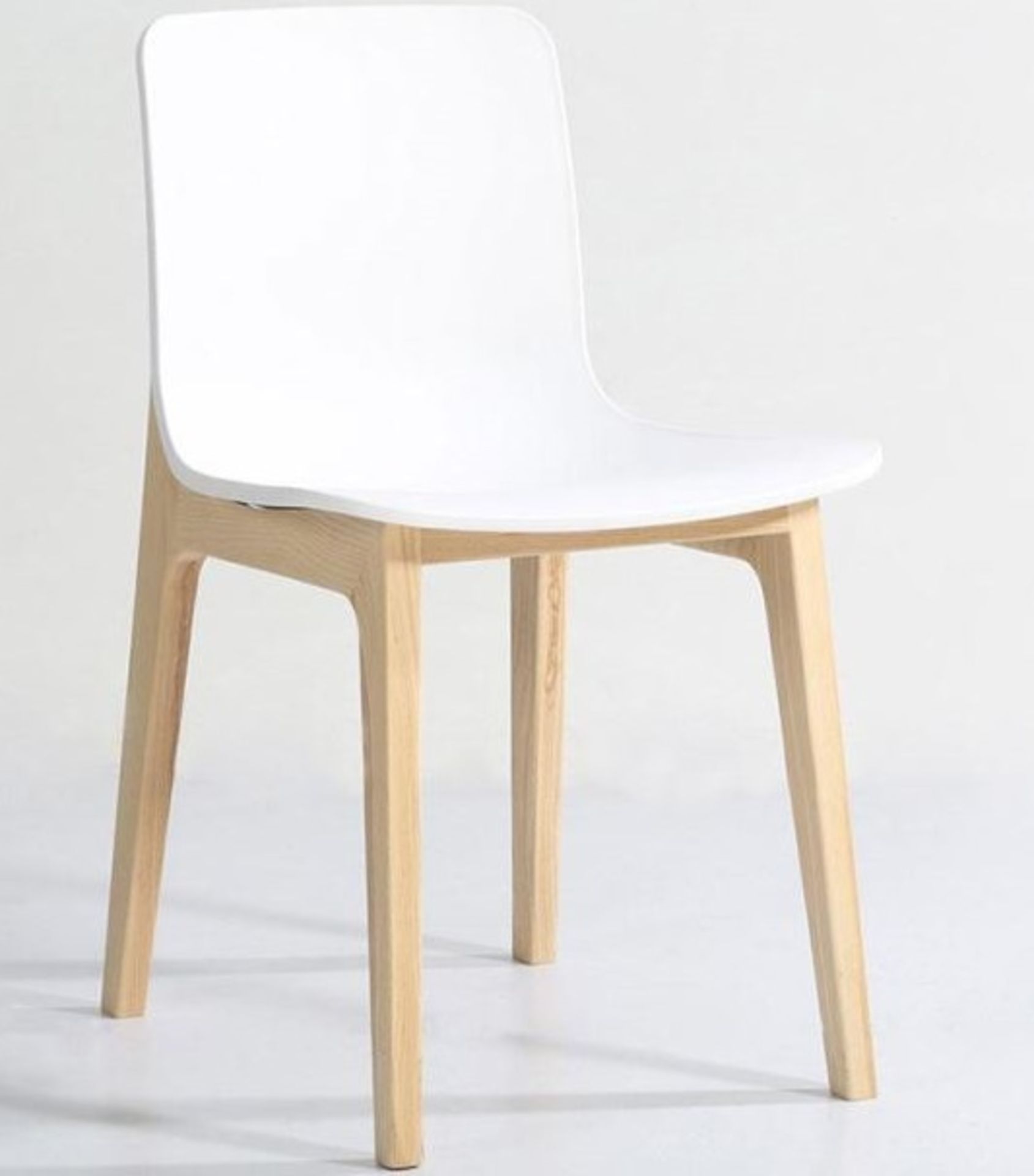 Set of 4 x Swift DC-782W Dining Chairs With White ABS Seats and Light Wood Bases - Dimensions H75