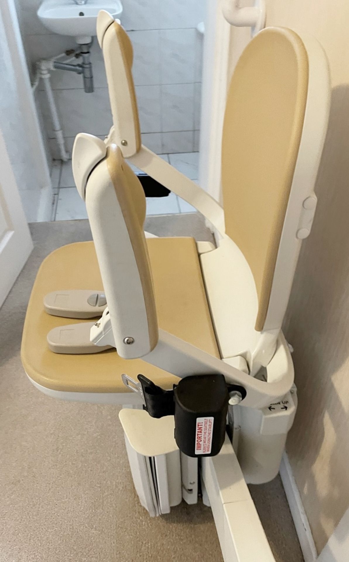 1 x  Acorn 180 Curved Stairlift And Track - Includes 2 x Remote Controllers - From An Exclusive - Image 11 of 16