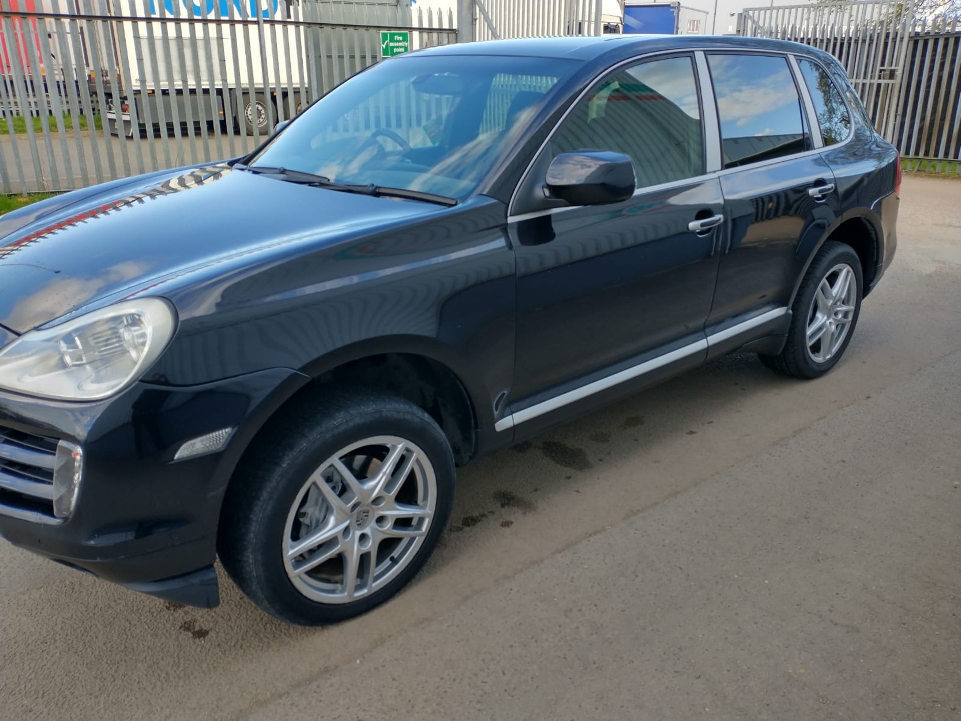 2008 Porsche Cayenne Tiptronic 3.6 5Dr SUV - CL505 - NO VAT ON THE HAMMER - Location: Corby, Northam - Image 3 of 16