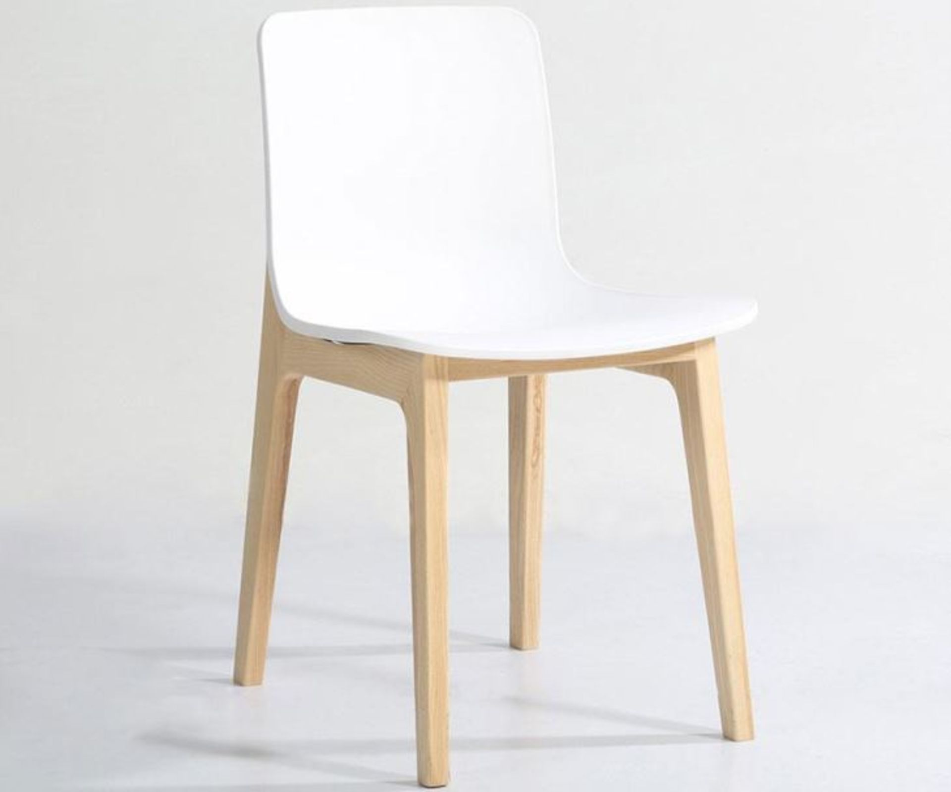 Set of 4 x Swift DC-782W Dining Chairs With White ABS Seats and Light Wood Bases - Dimensions H75