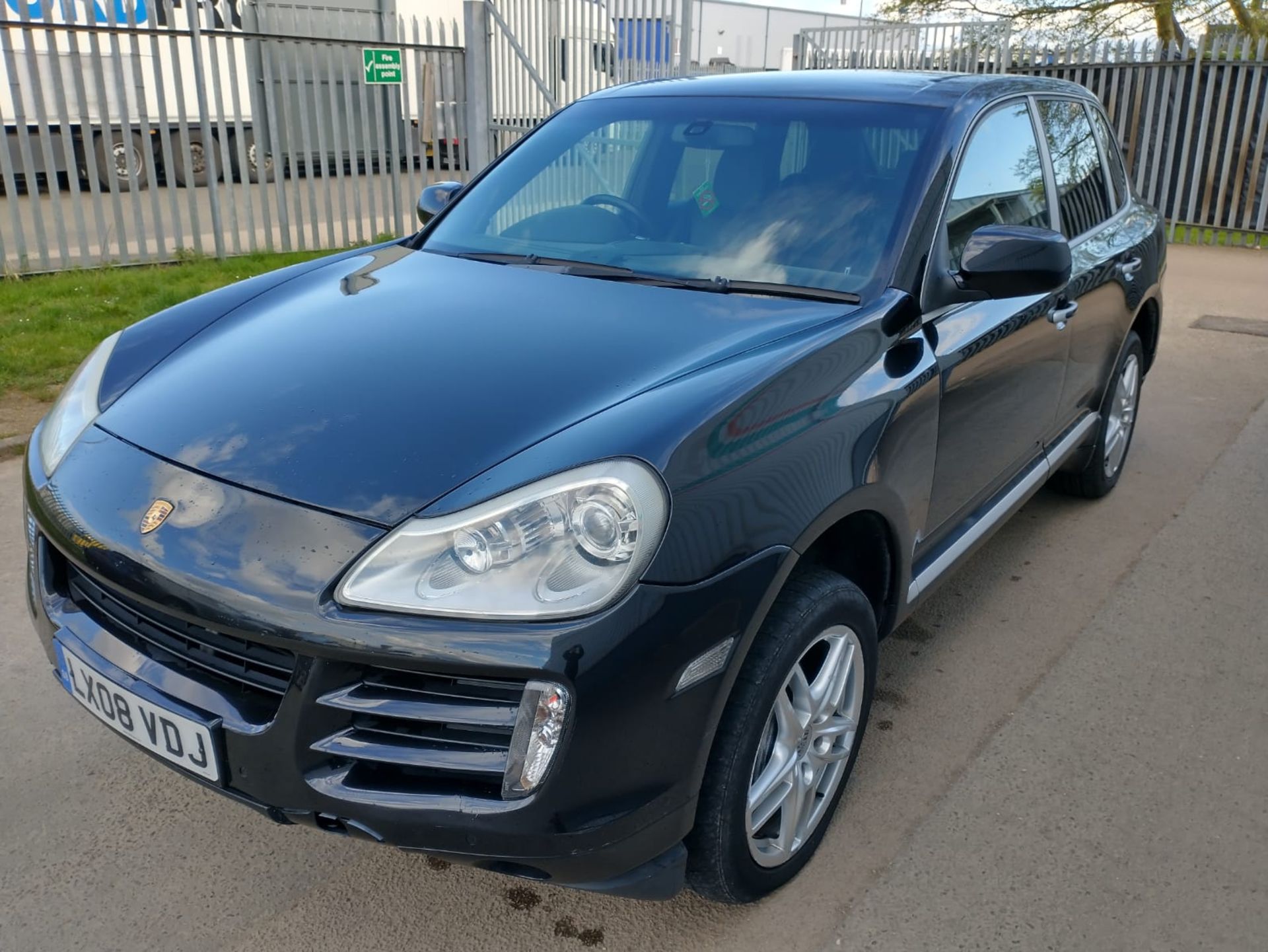 2008 Porsche Cayenne Tiptronic 3.6 5Dr SUV - CL505 - NO VAT ON THE HAMMER - Location: Corby, Northam - Image 2 of 16
