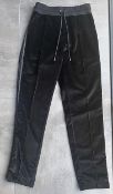 1 x Pair Of Men's Genuine Dolce & Gabbana Trousers In Black Velvet - Size: 46