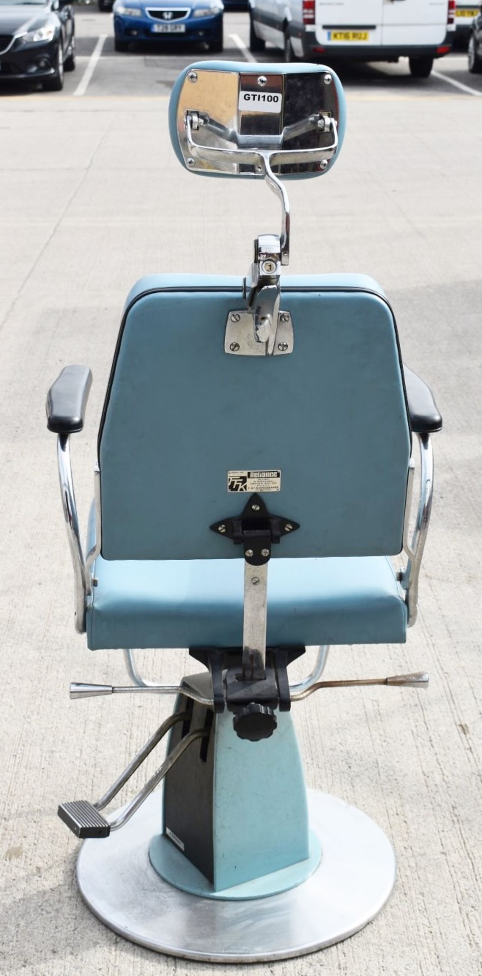 1 x Vintage F&F Koenigkramer Examination Chair With Gas Lift and Headrest - Removed From a Central - Image 3 of 12