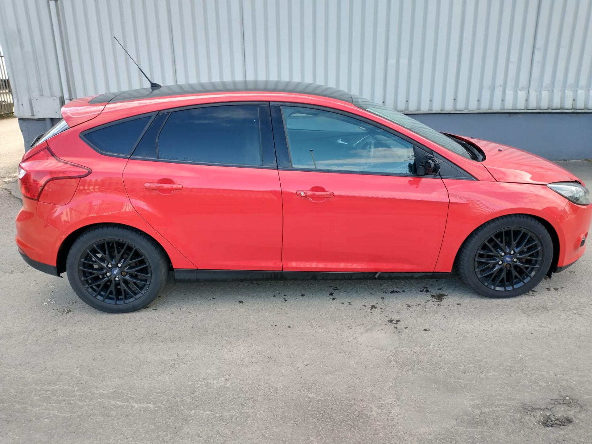 2012 Ford Focus Zetec Tdci 1.6 5Dr Hatchback - Image 3 of 18