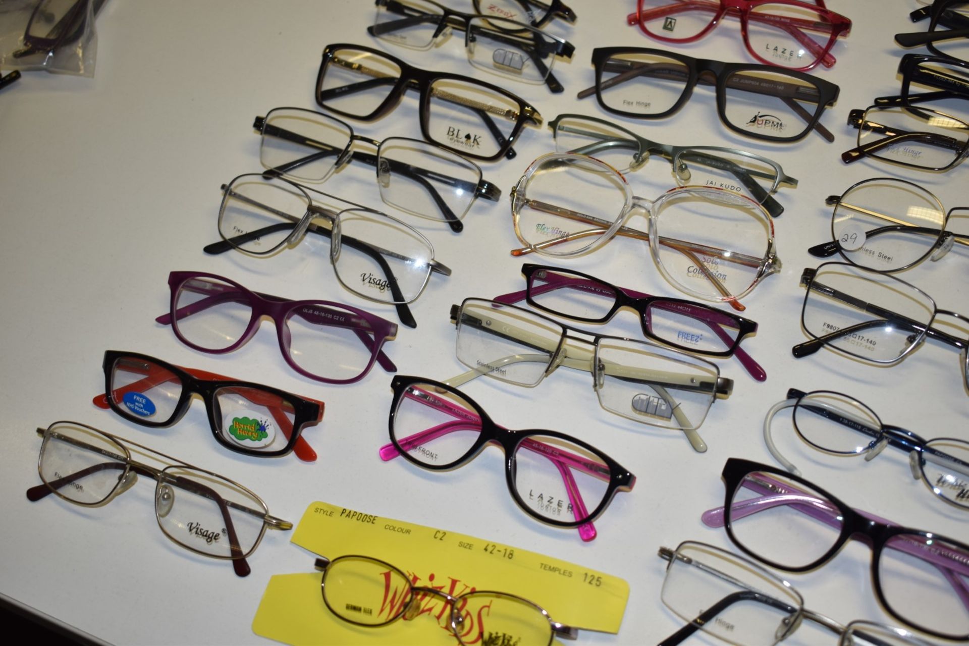 100 x Assorted Pairs of Spectacle Eye Glasses - New and Unused Stock - Various Designs and Brands - Image 4 of 27