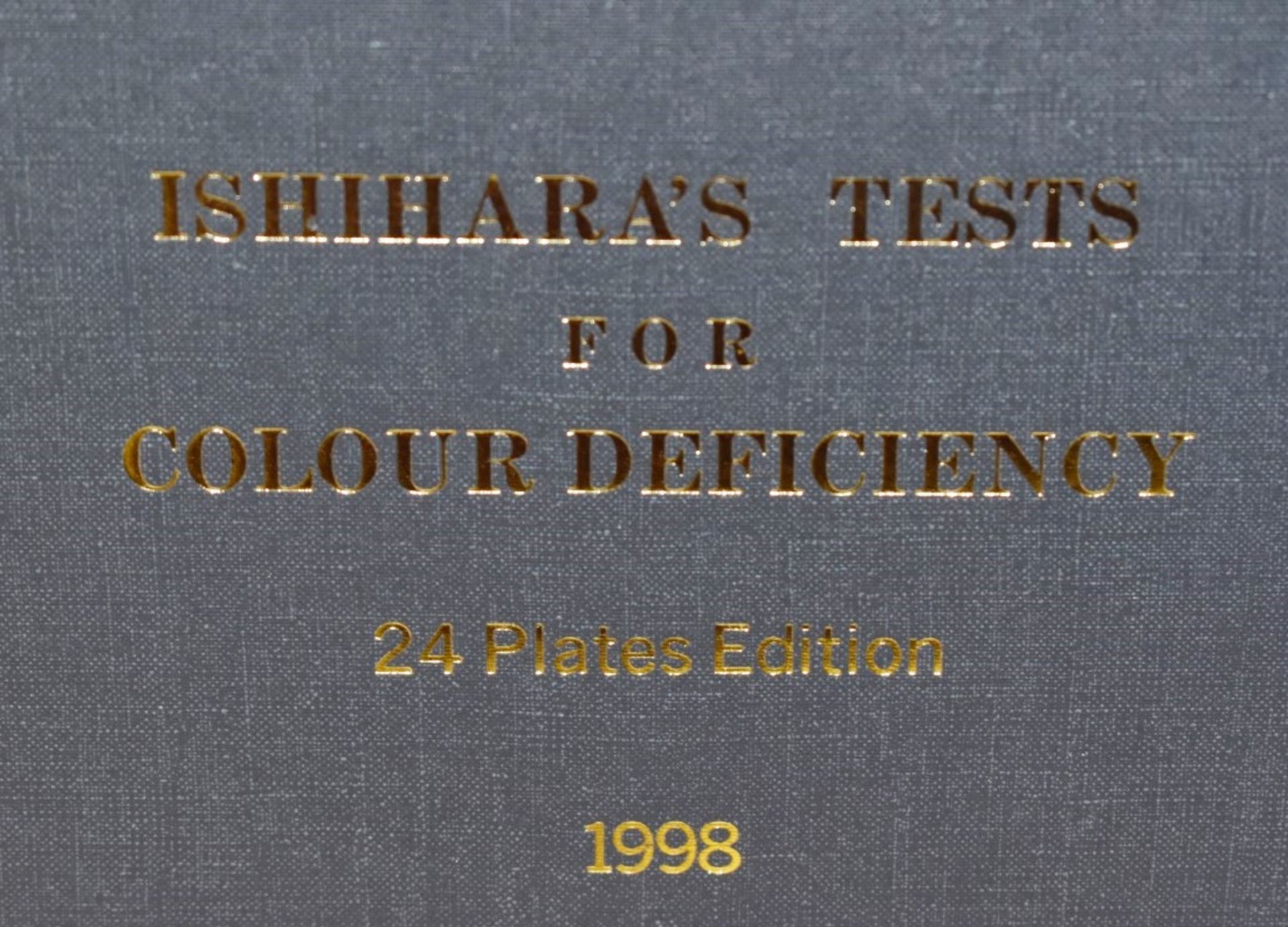 2 x Eye Chart Books Including Ishihara's Tests For Colour Deficiency and Amsler Charts Manual - Ref: - Image 4 of 13