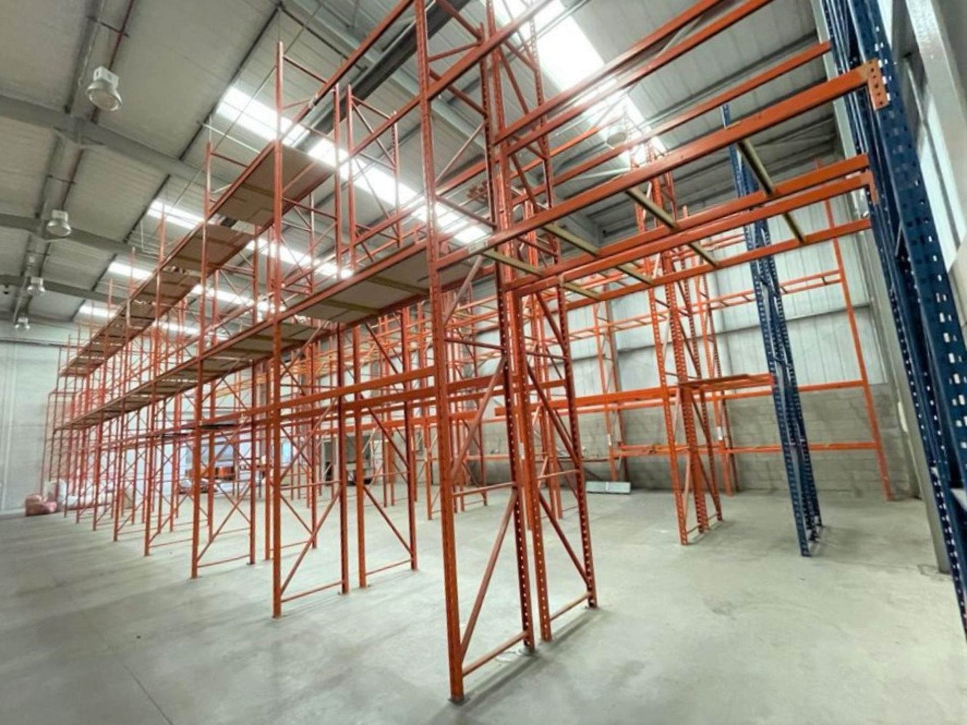11 x Bays of RediRack Warehouse PALLET RACKING - Lot Includes 12 x Uprights and 62 x Crossbeams -