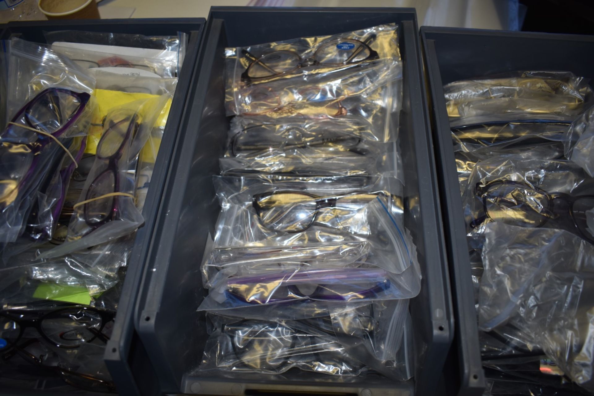 Approximately 300 x Assorted Pairs of Spectacle Eye Glasses - New and Unused Stock - Various Designs - Image 12 of 15