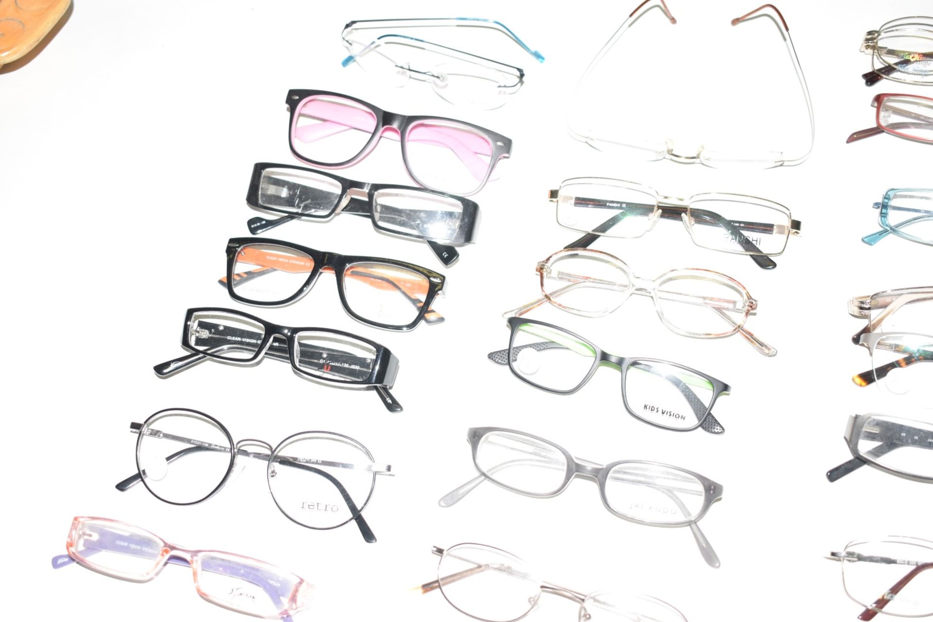 50 x Assorted Pairs of Spectacle Eye Glasses - New and Unused Stock - Various Designs and Brands - Image 12 of 19