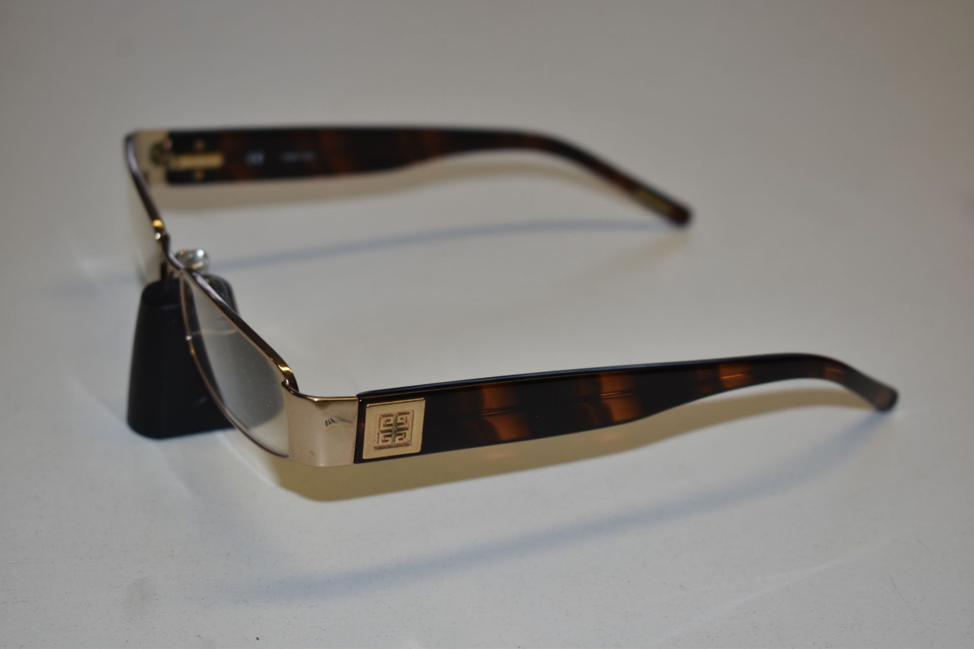 1 x Genuine GIVENCHY Spectacle Eye Glasses Frame - Ex Display Stock - Ref: GTI174 - CL645 - - Image 4 of 11