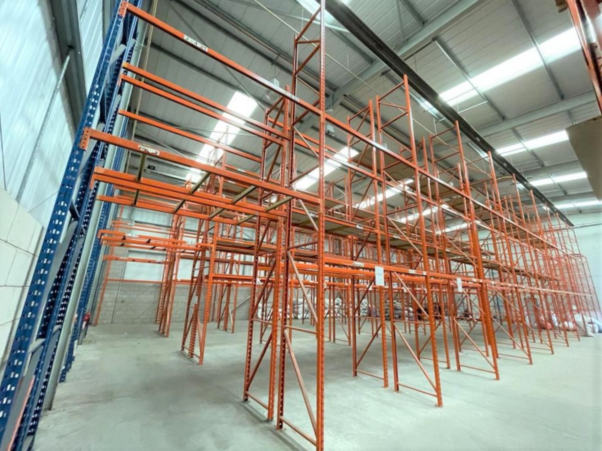 11 x Bays of RediRack Warehouse PALLET RACKING - Lot Includes 12 x Uprights and 46 x Crossbeams -