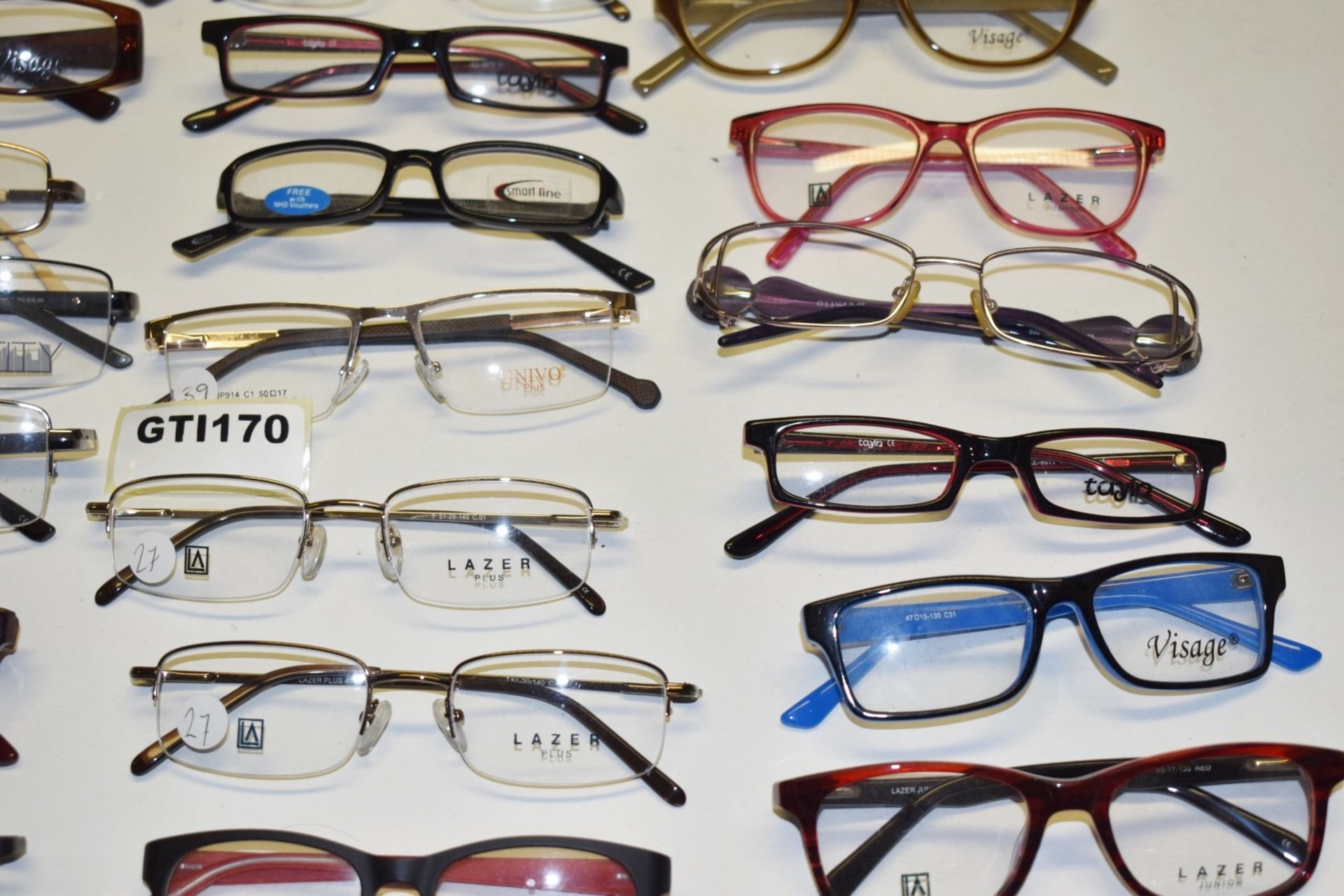 50 x Assorted Pairs of Spectacle Eye Glasses - New and Unused Stock - Various Designs and Brands - Image 4 of 15