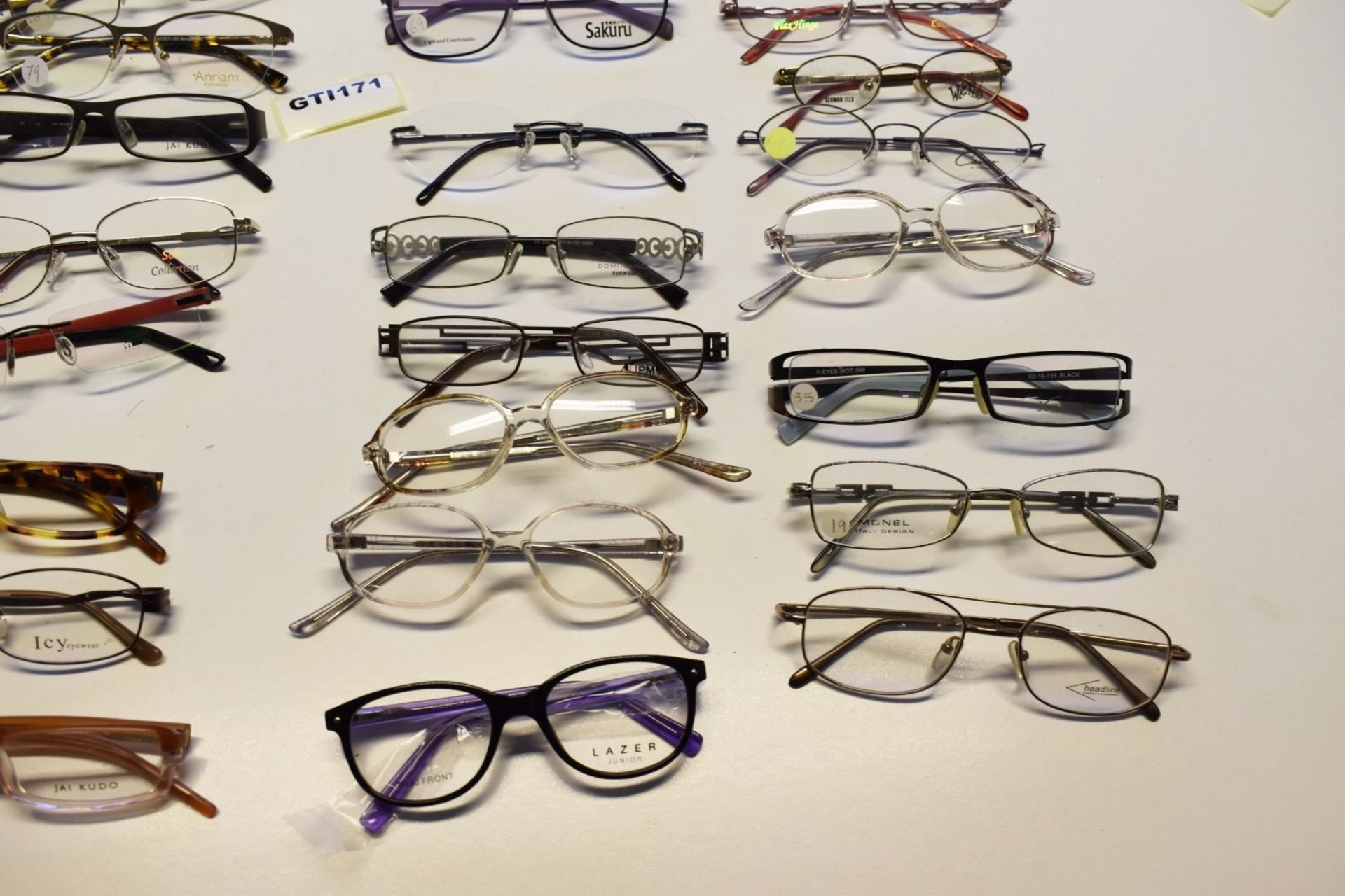 50 x Assorted Pairs of Spectacle Eye Glasses - New and Unused Stock - Various Designs and Brands - Image 19 of 19