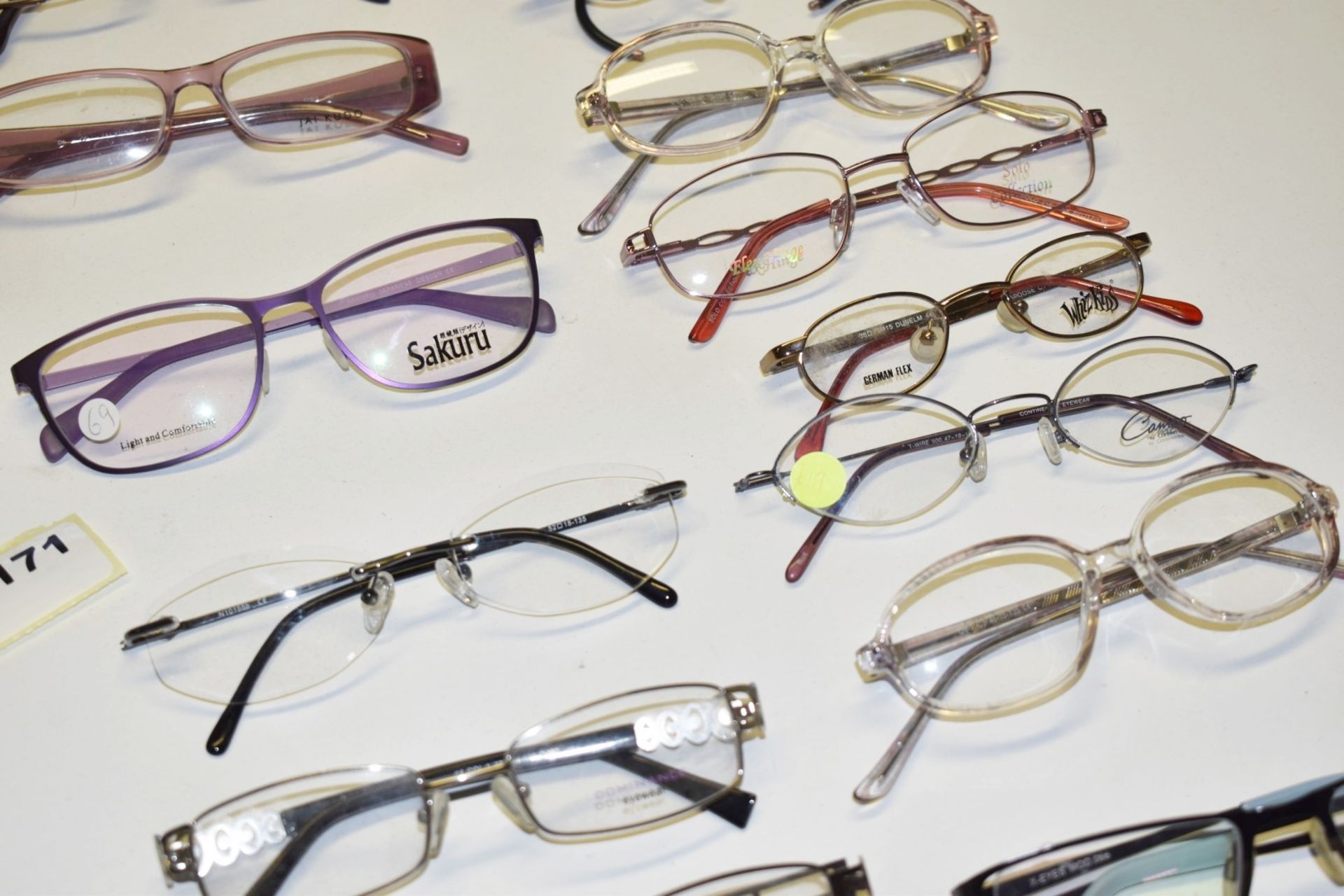 50 x Assorted Pairs of Spectacle Eye Glasses - New and Unused Stock - Various Designs and Brands - Image 16 of 19