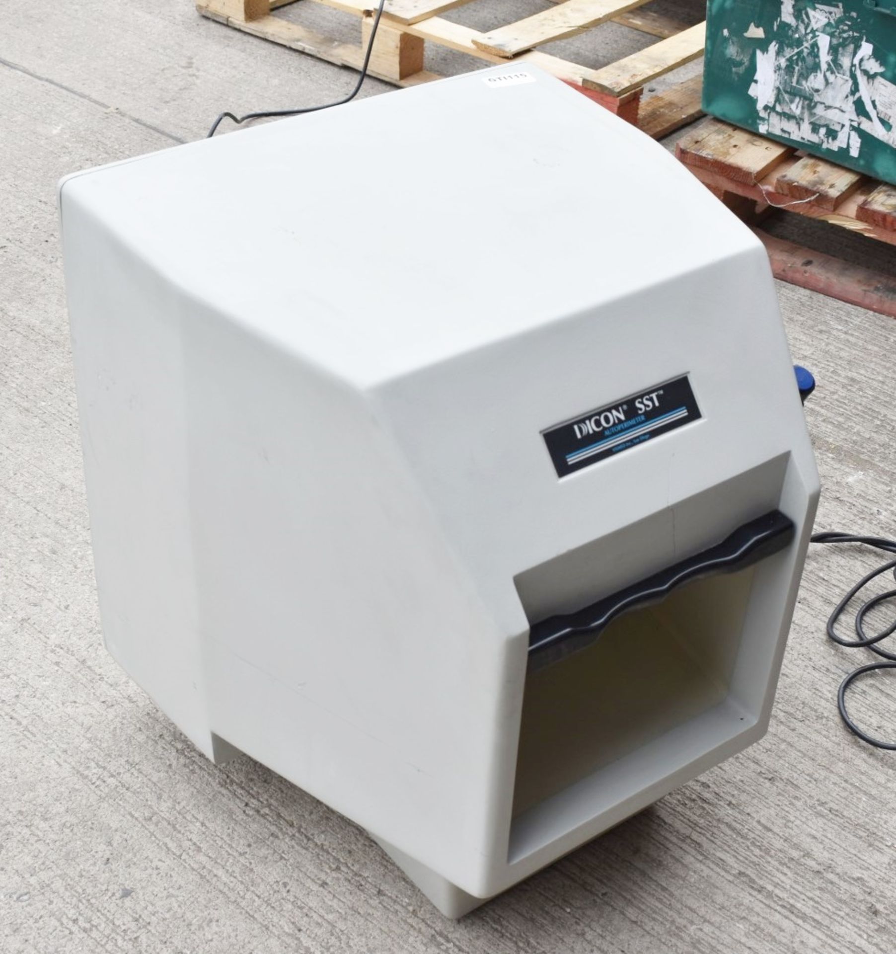 1 x Dicon SST Autoperimeter - Visual Field Analyzer - Ref: GTI115 - CL645 - Location: Altrincham - Image 4 of 13