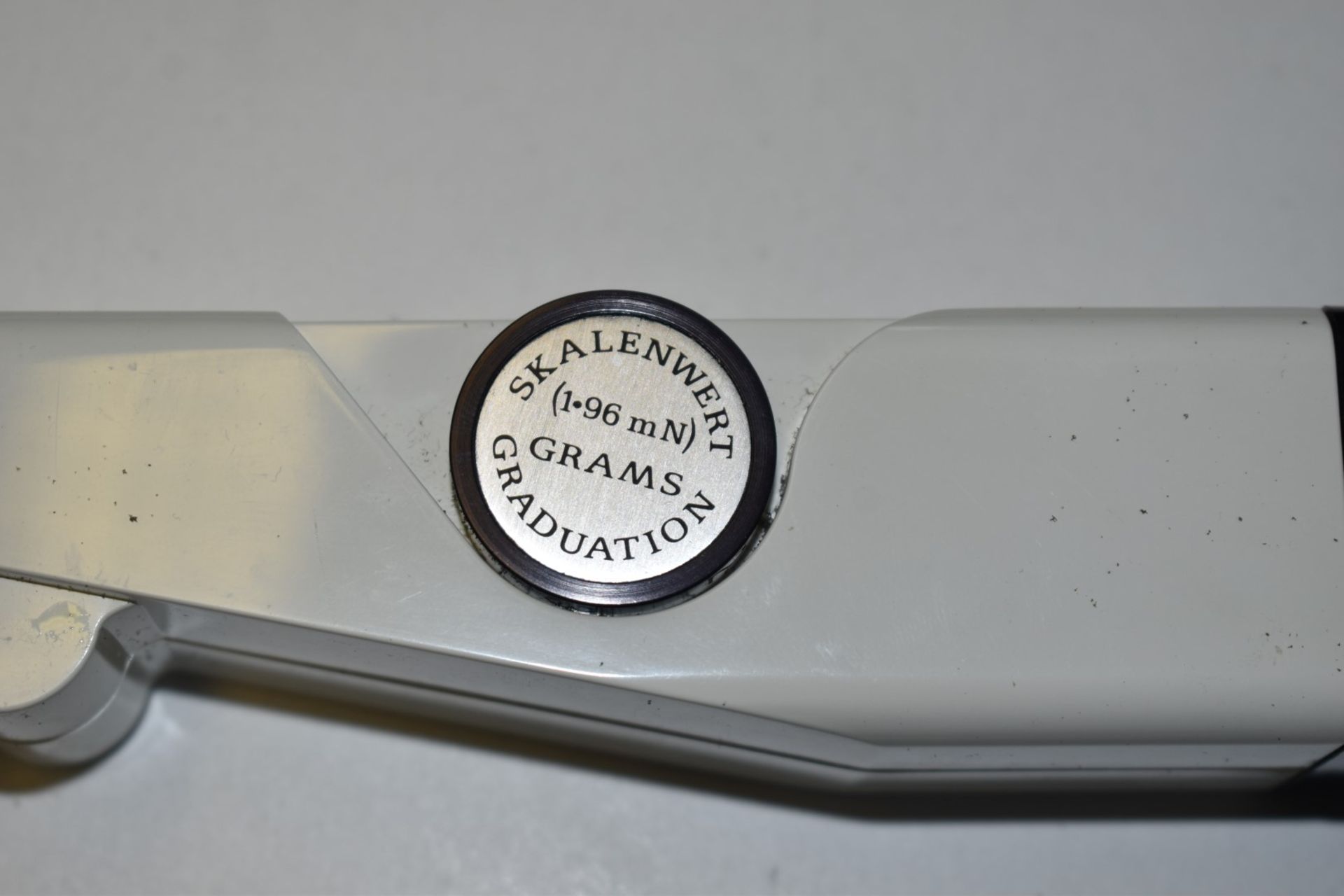 1 x Clement Clake Perkins Tonometer With Carry Case - Ref: GTI157 - CL645 - Location: Altrincham - Image 7 of 8