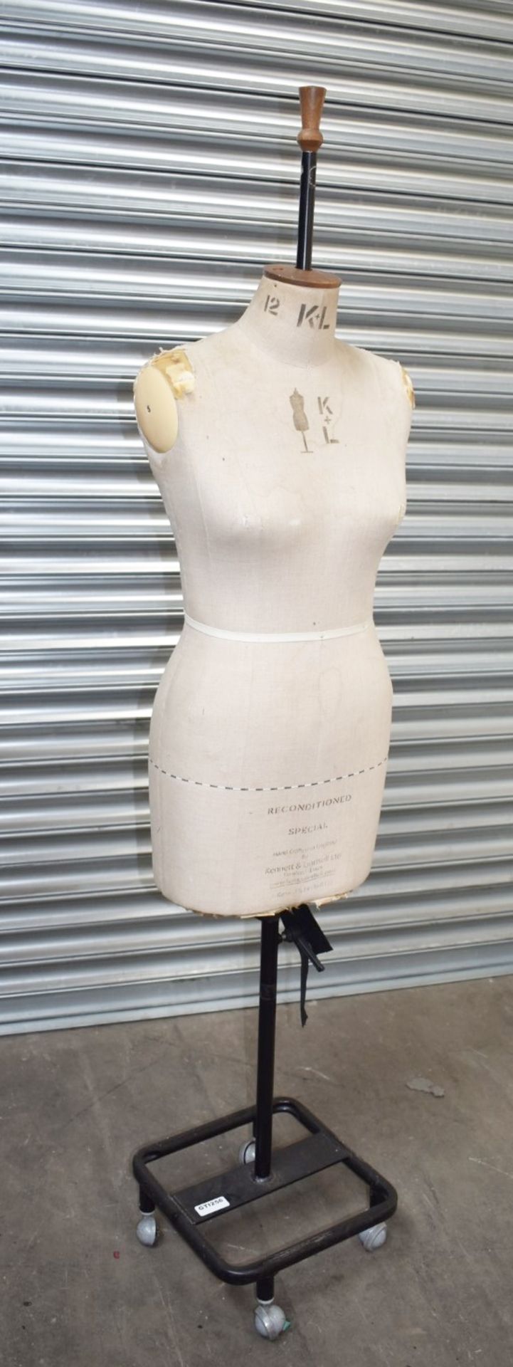 1 x Dressmakers Mannequin on Stand - Image 2 of 9