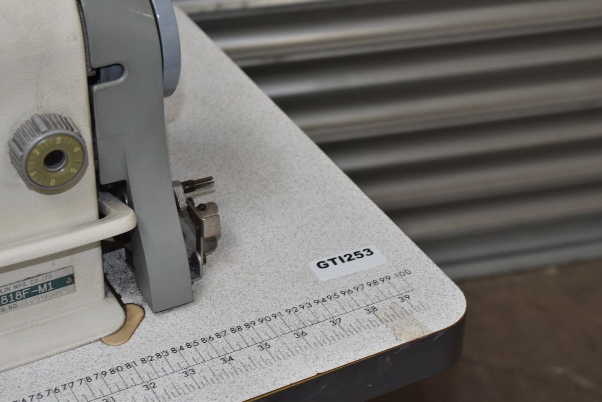 1 x Siruba L818F-M1 Industrial Sewing Machine - Image 20 of 20