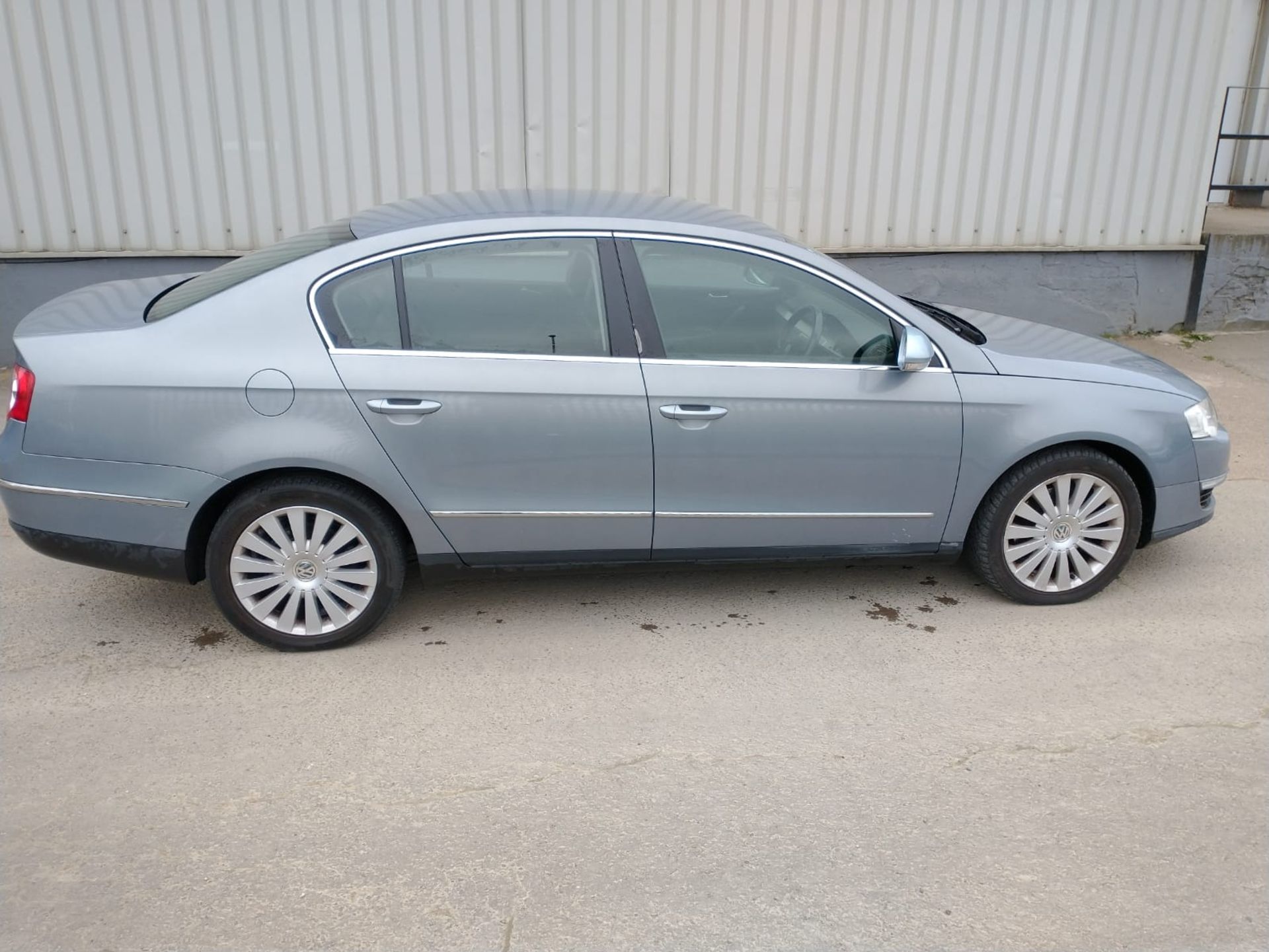 2009 Volkswagen Passat highline Tdi 110 2.0 5Dr Hatchback - CL505 - NO VAT ON THE HAMM - Image 10 of 16