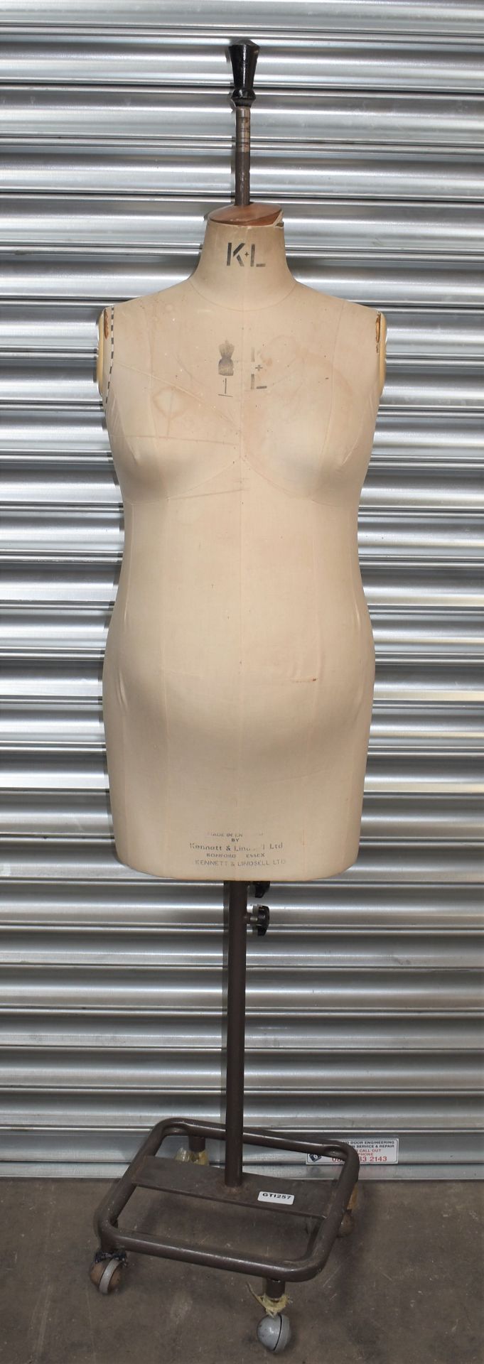 1 x Dressmakers Mannequin on Stand - Image 2 of 7