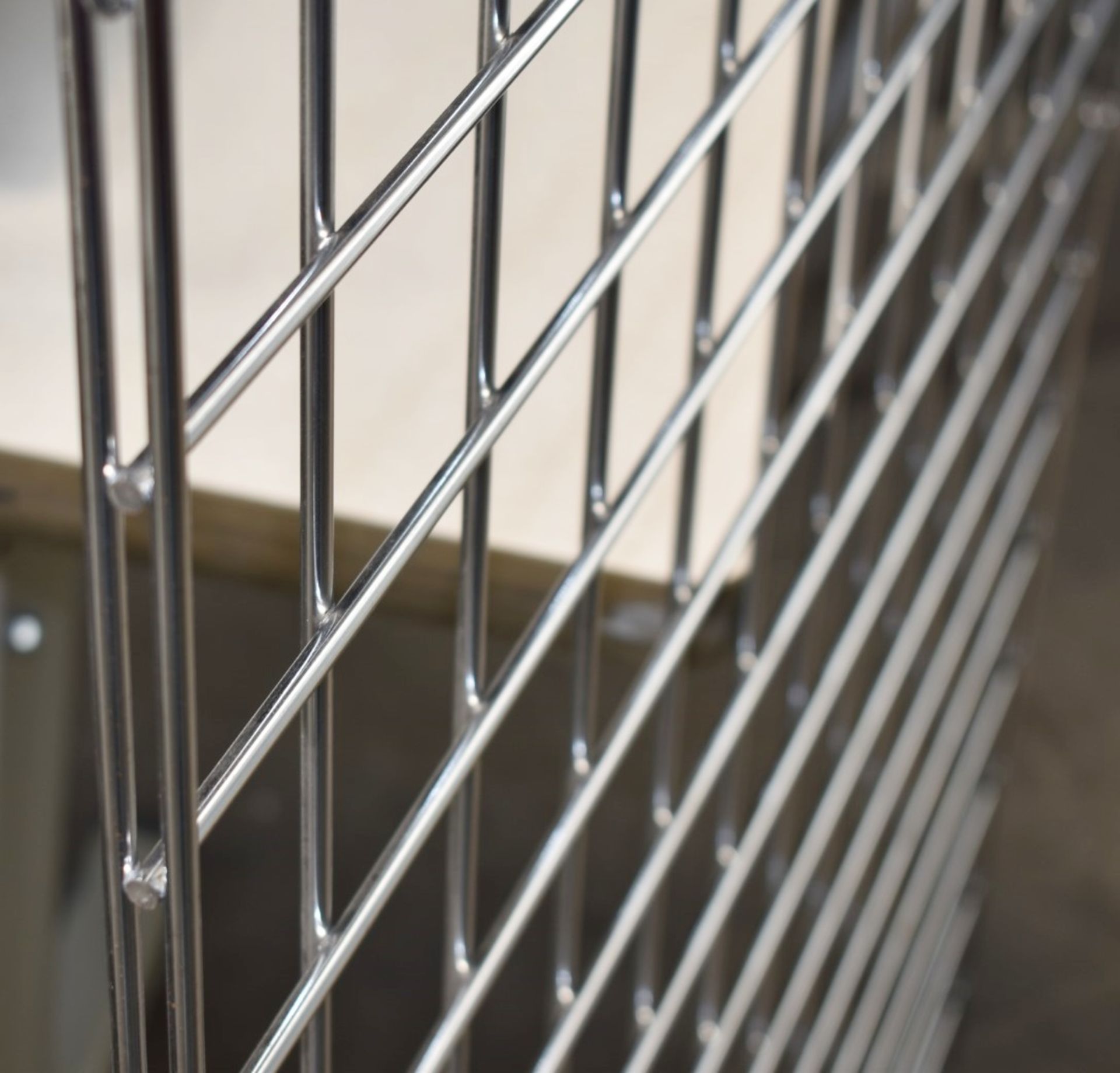 6 x Gridwall Mesh Wall Panels - Heavy Metal Construction With Chrome - Ideal For Creating Pet Cages! - Image 6 of 8