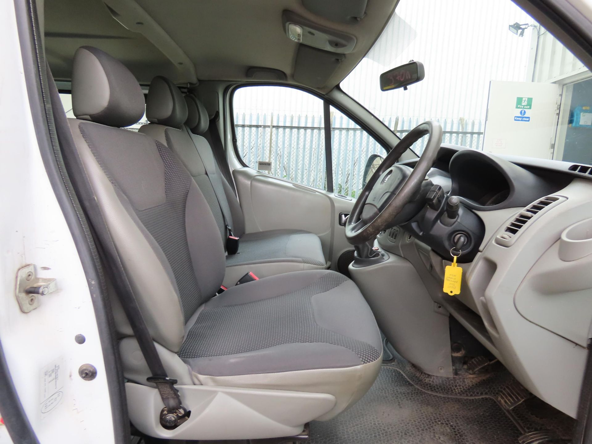 2011 Vauxhall Vivaro LWB 2.0CDTI [115PS] Sportive Doublecab 2.9t Van - CL505 - NO VAT ON THE - Image 3 of 10