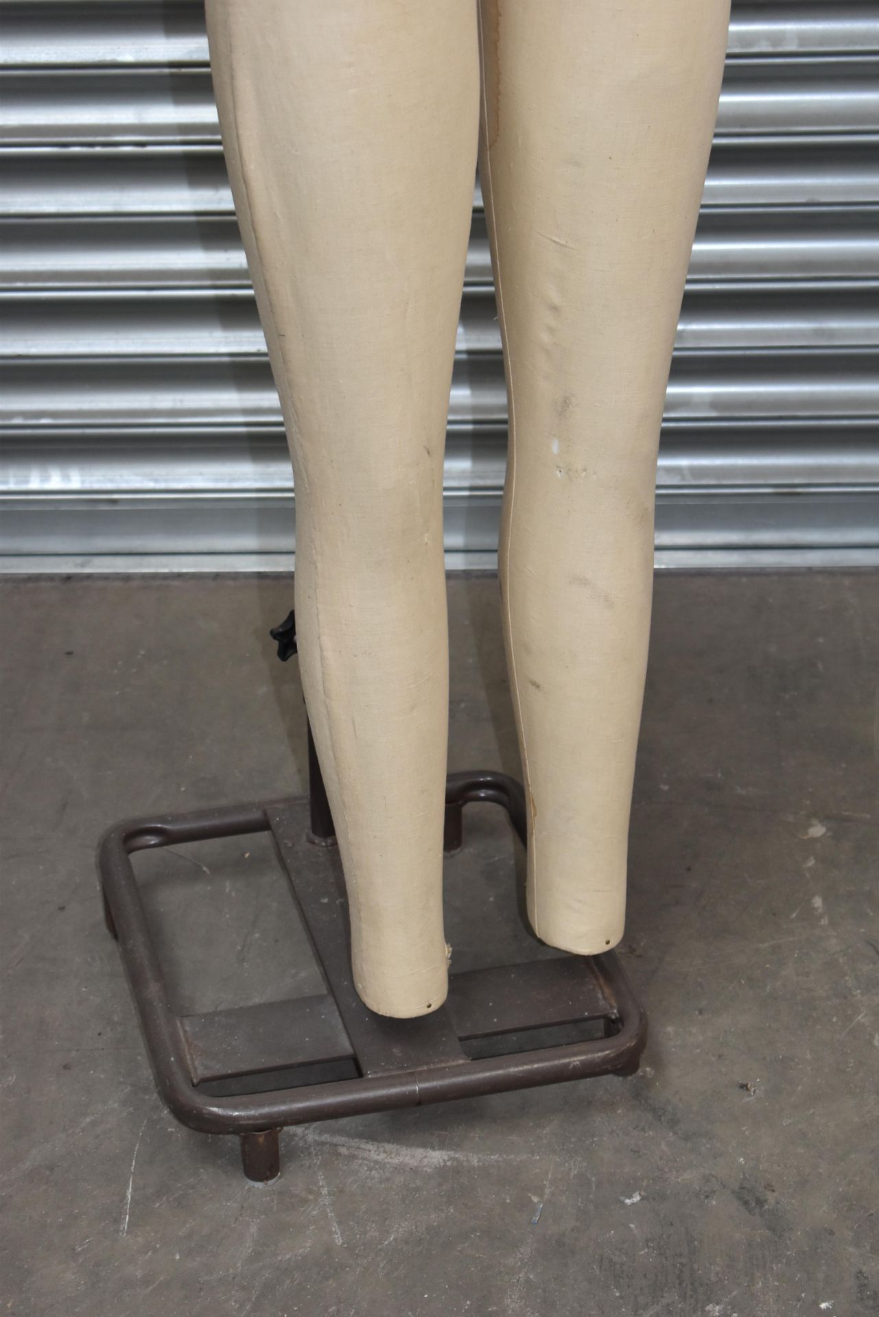 1 x Dressmakers Mannequin on Stand - Image 4 of 7