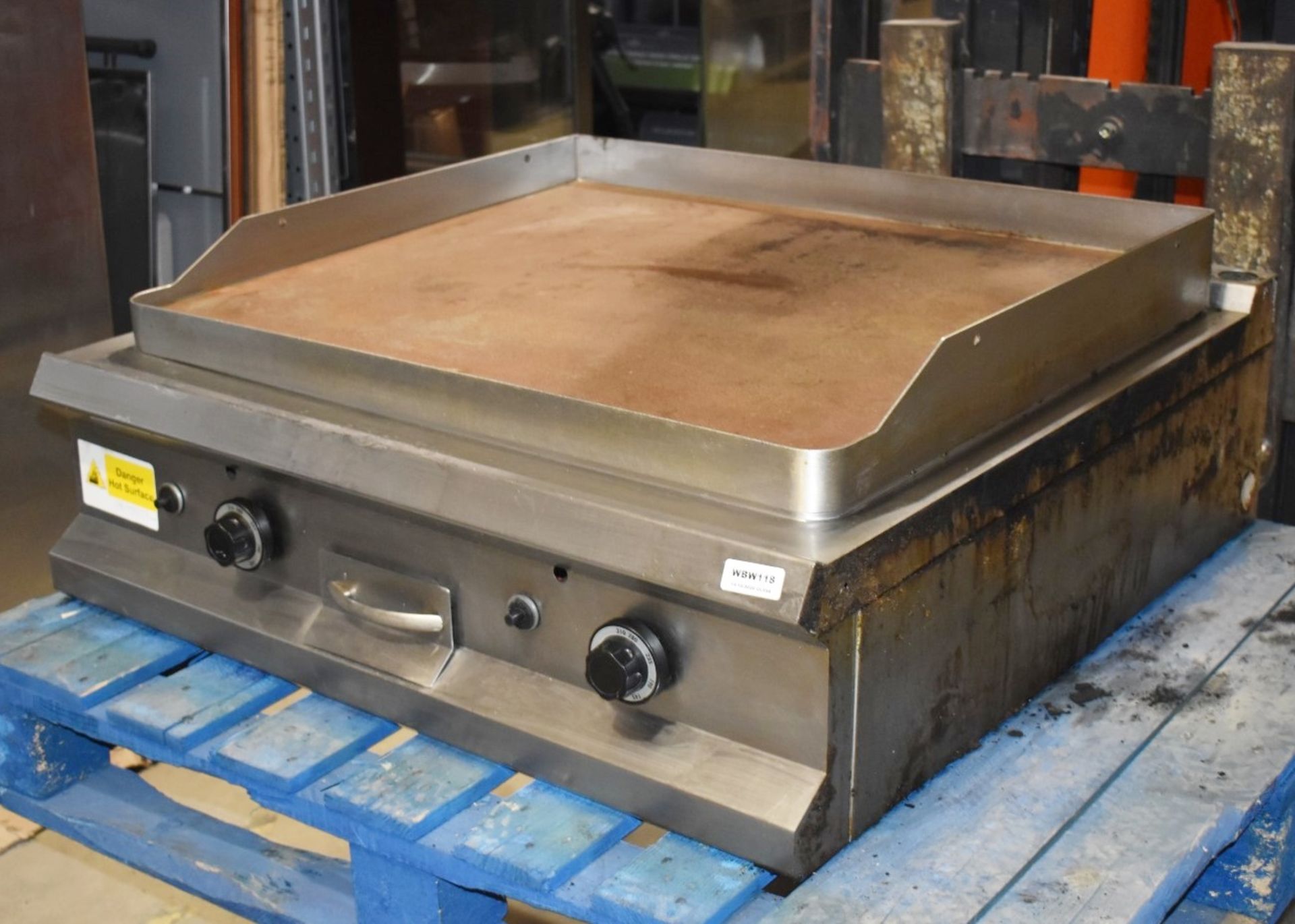 1 x Hobart Commercial Gas Powered Solid Top Cooking Griddle - Image 6 of 8