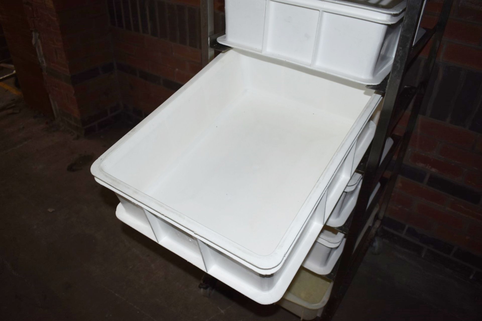 1 x Upright Mobile Baking Rack With Seven Large Plastic Dough Trays - Dimensions: H190 x W52 x D64 - Image 2 of 5
